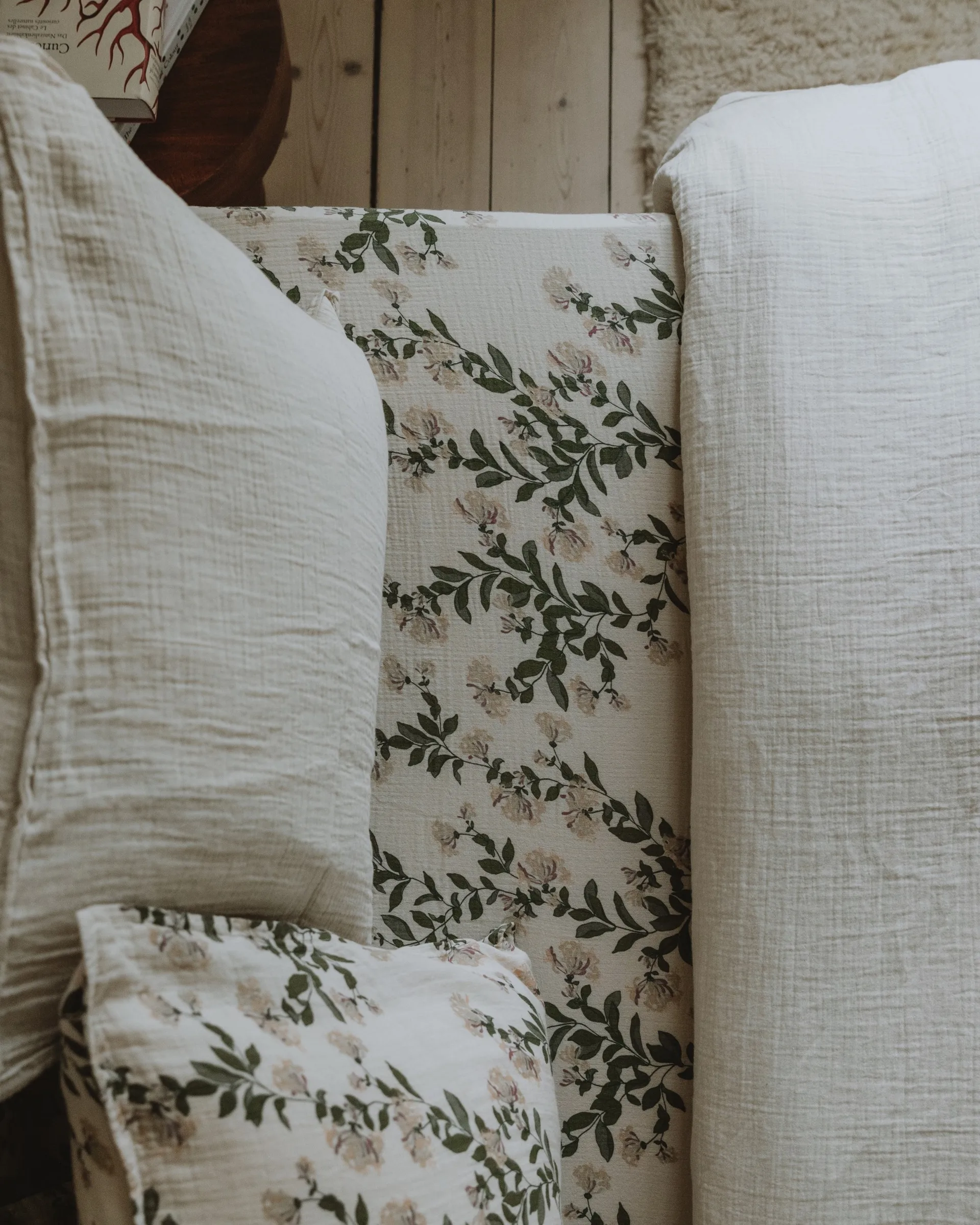Honeysuckle Muslin ベッドシーツ, 90x200x30 cm Garbo&Friends
