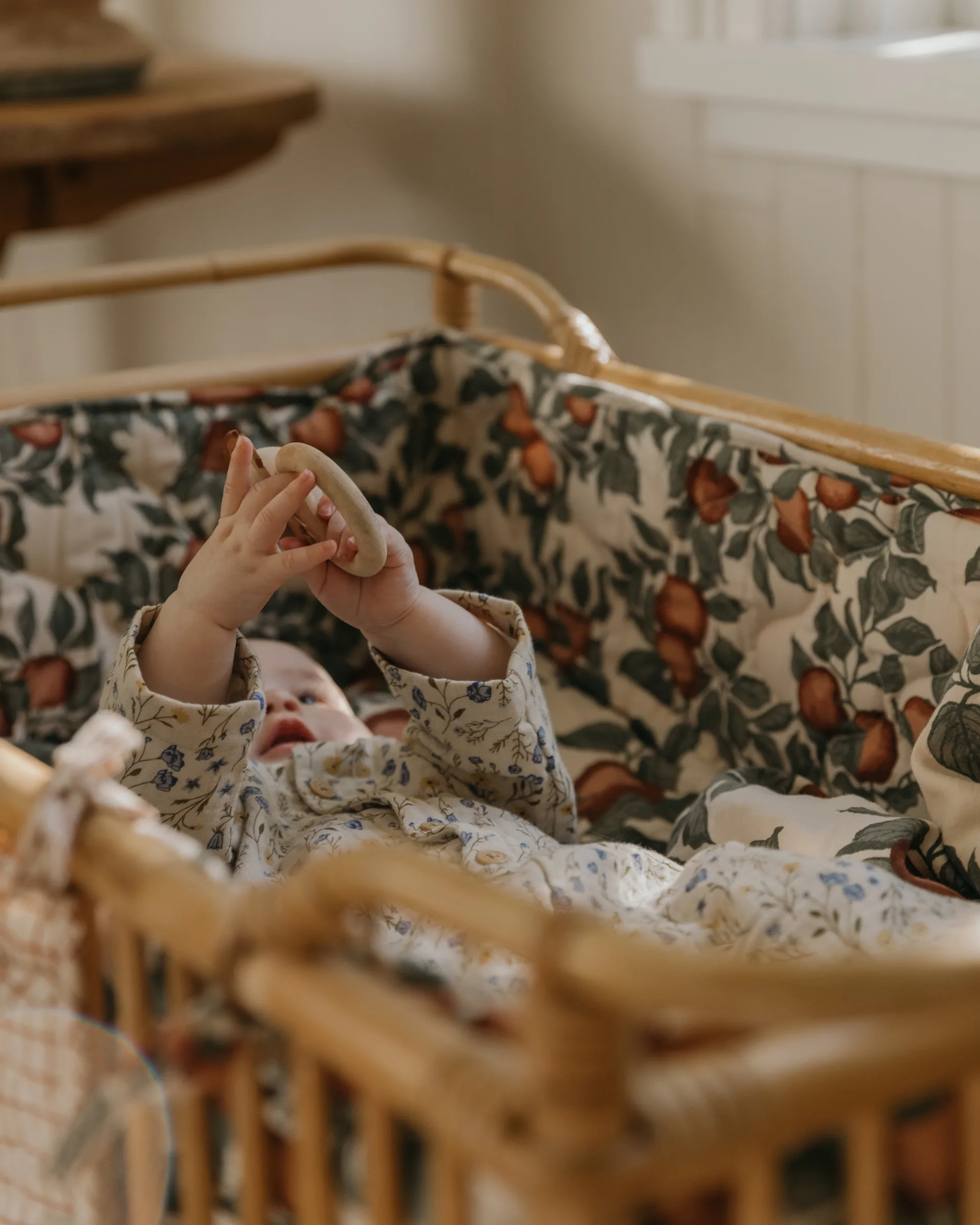 Pomme サテンキルト ベビーベッドガード, 360x30x0,5 cm Garbo&Friends