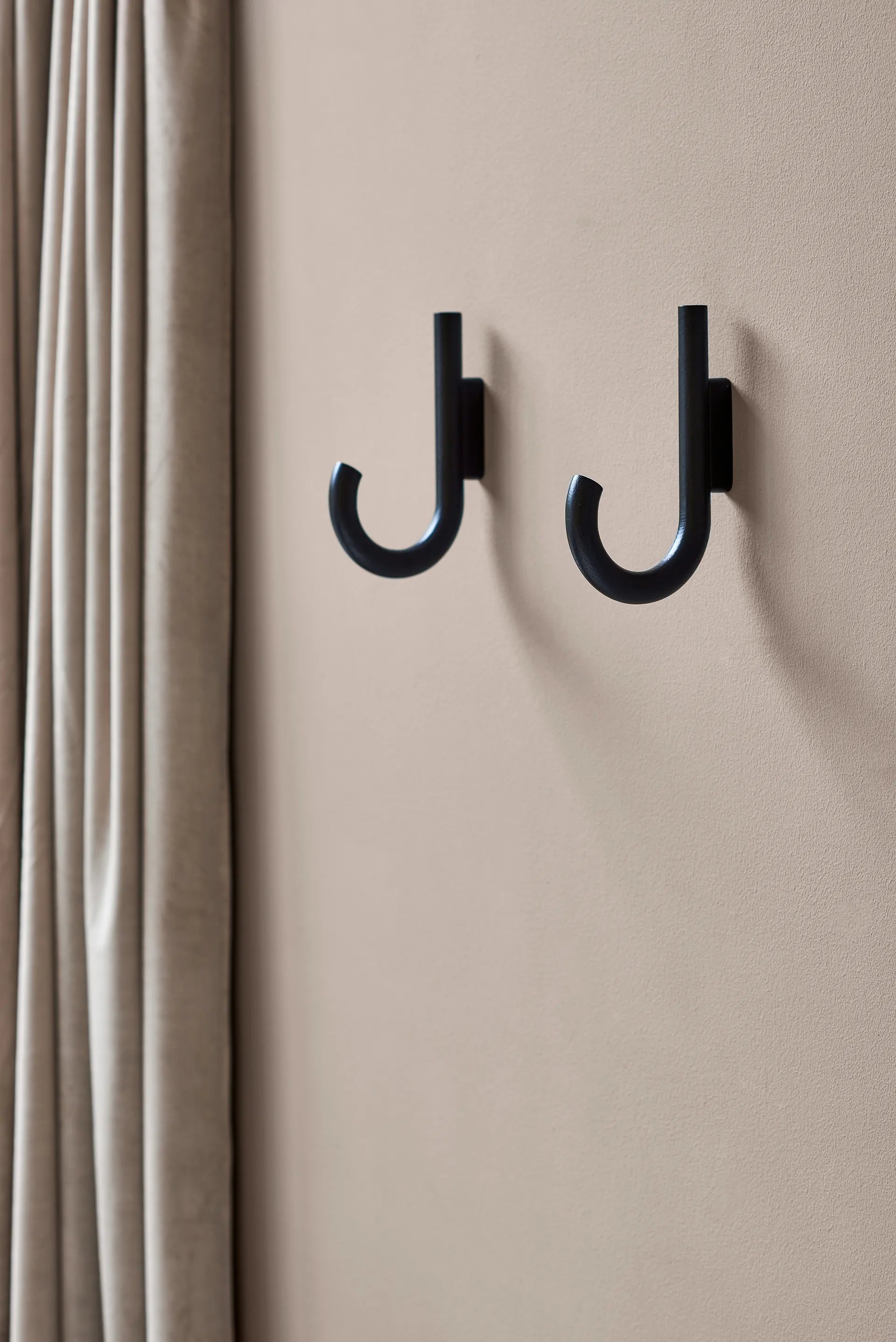 フック フック 19 cm, Black stained oak-black Gejst | ガイスト