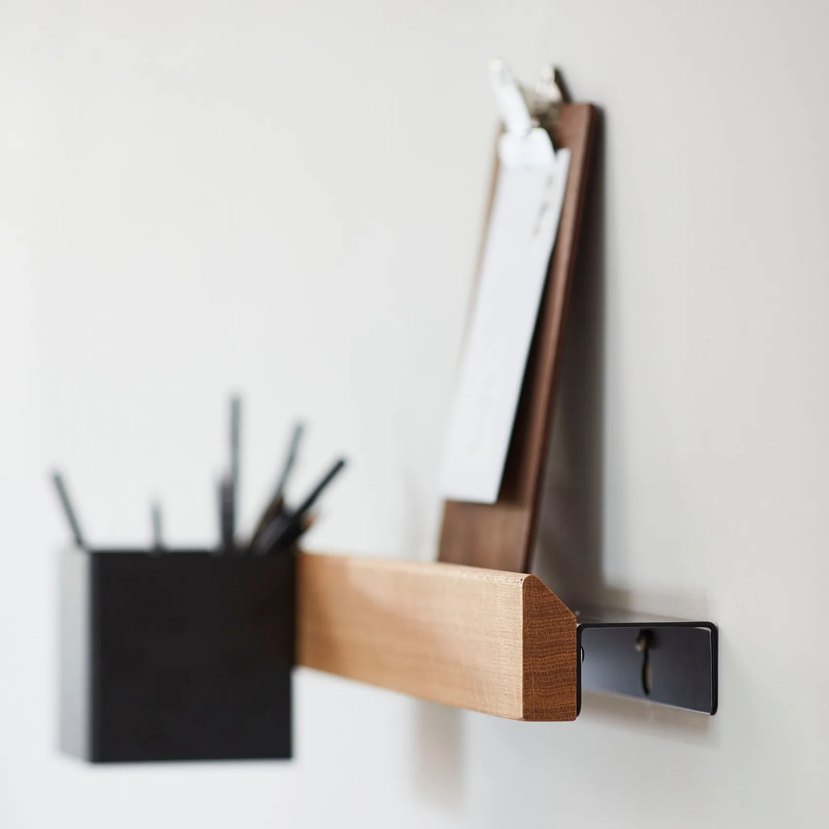 Flex Rail マグネティックレール 60 cm, oak-black Gejst | ガイスト