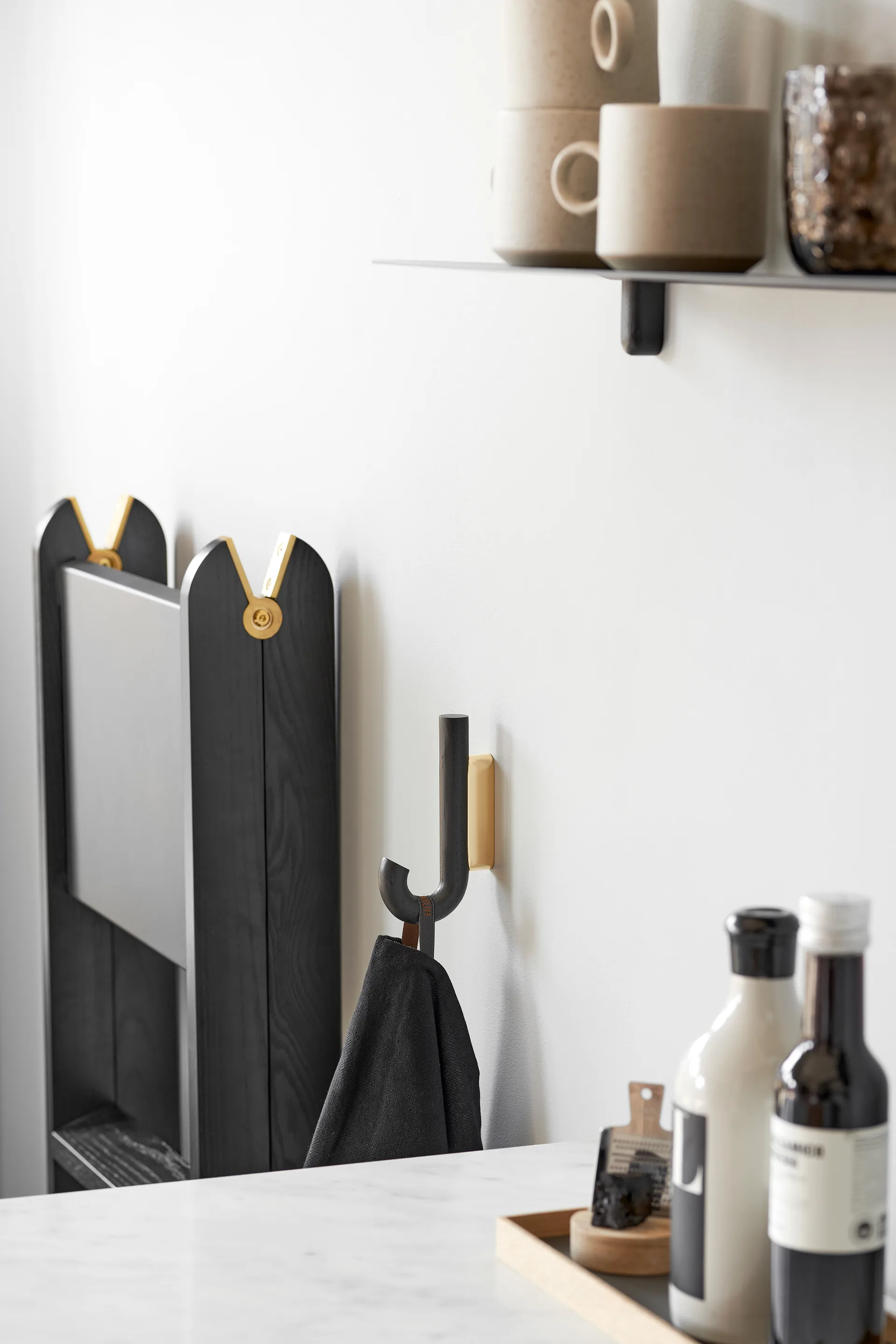 Hook フック ミニ 13.3 cm, Black oak-brass Gejst | ガイスト