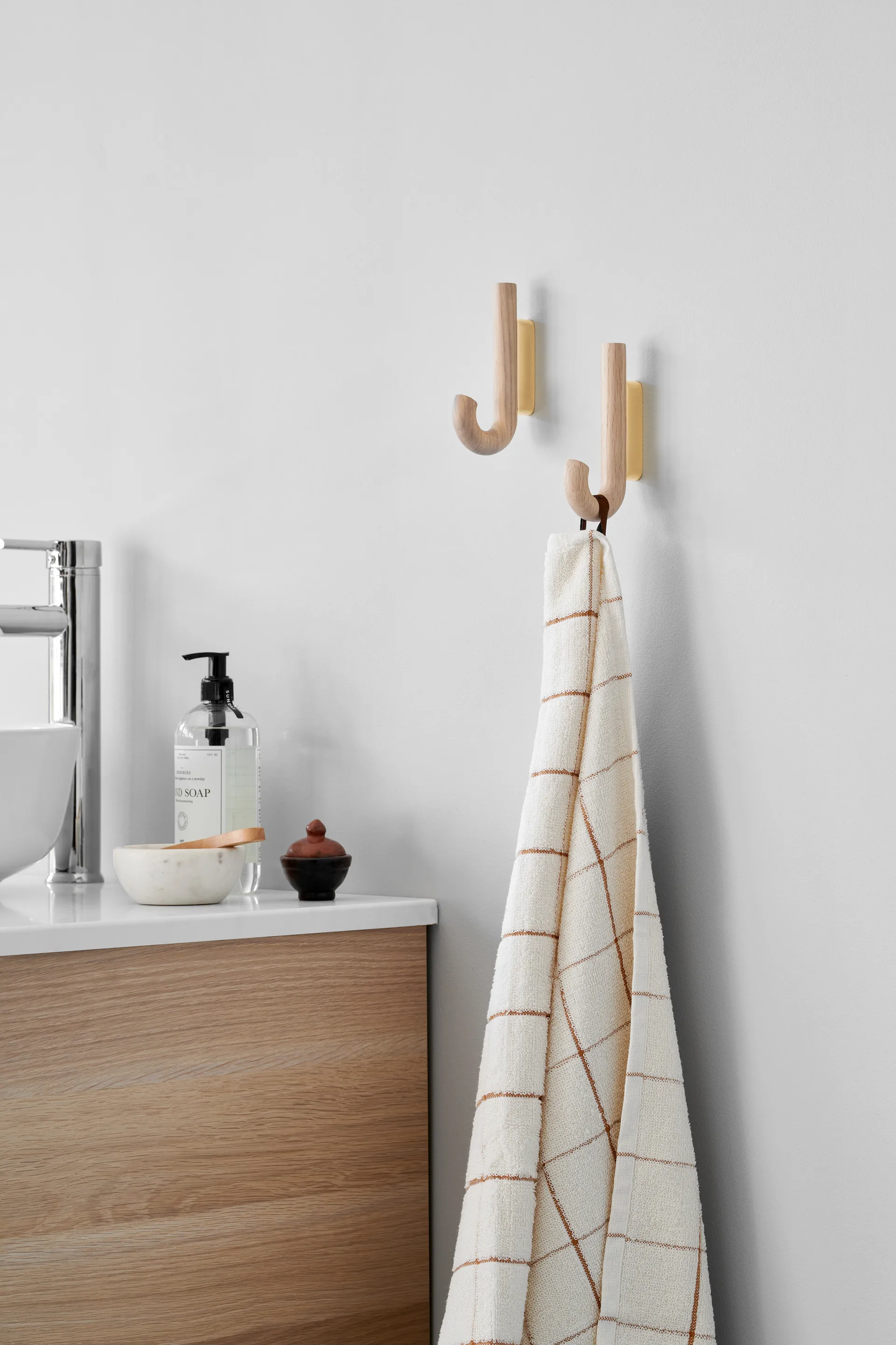 Hook フック ミニ 13.3 cm, Oak-brass Gejst | ガイスト