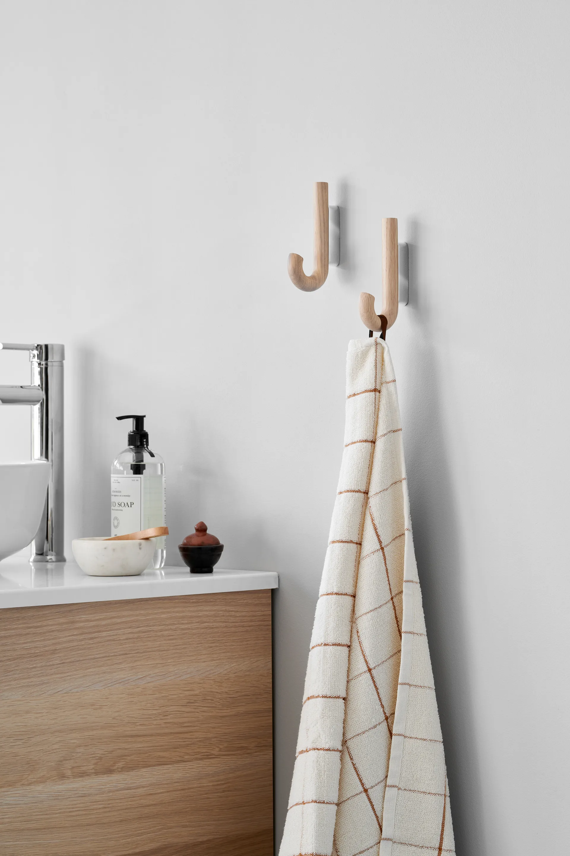 Hook フック ミニ 13.3 cm, Oak-chrome Gejst | ガイスト