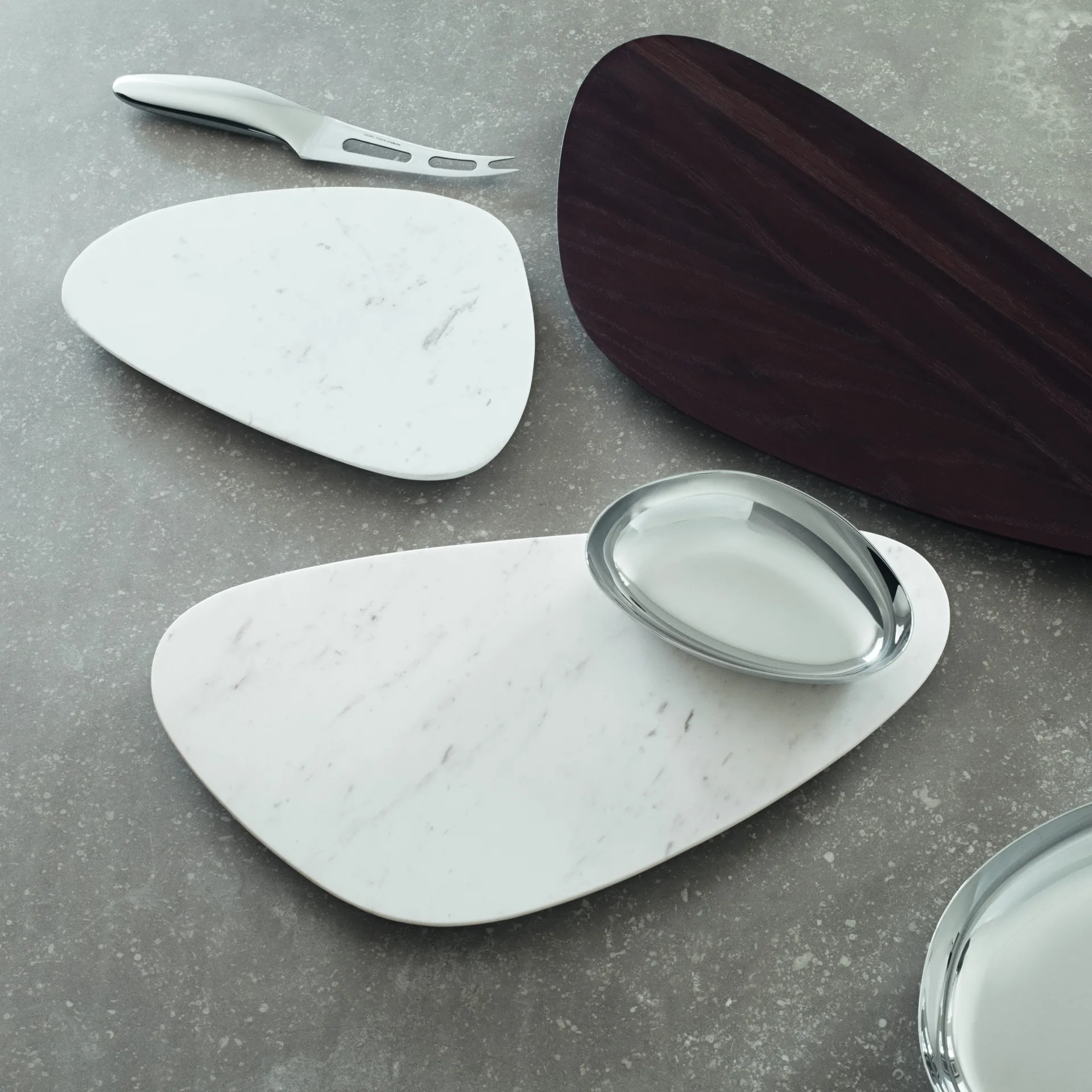 Sky サービングトレイ stone, Medium Georg Jensen | ジョージ ジェンセン
