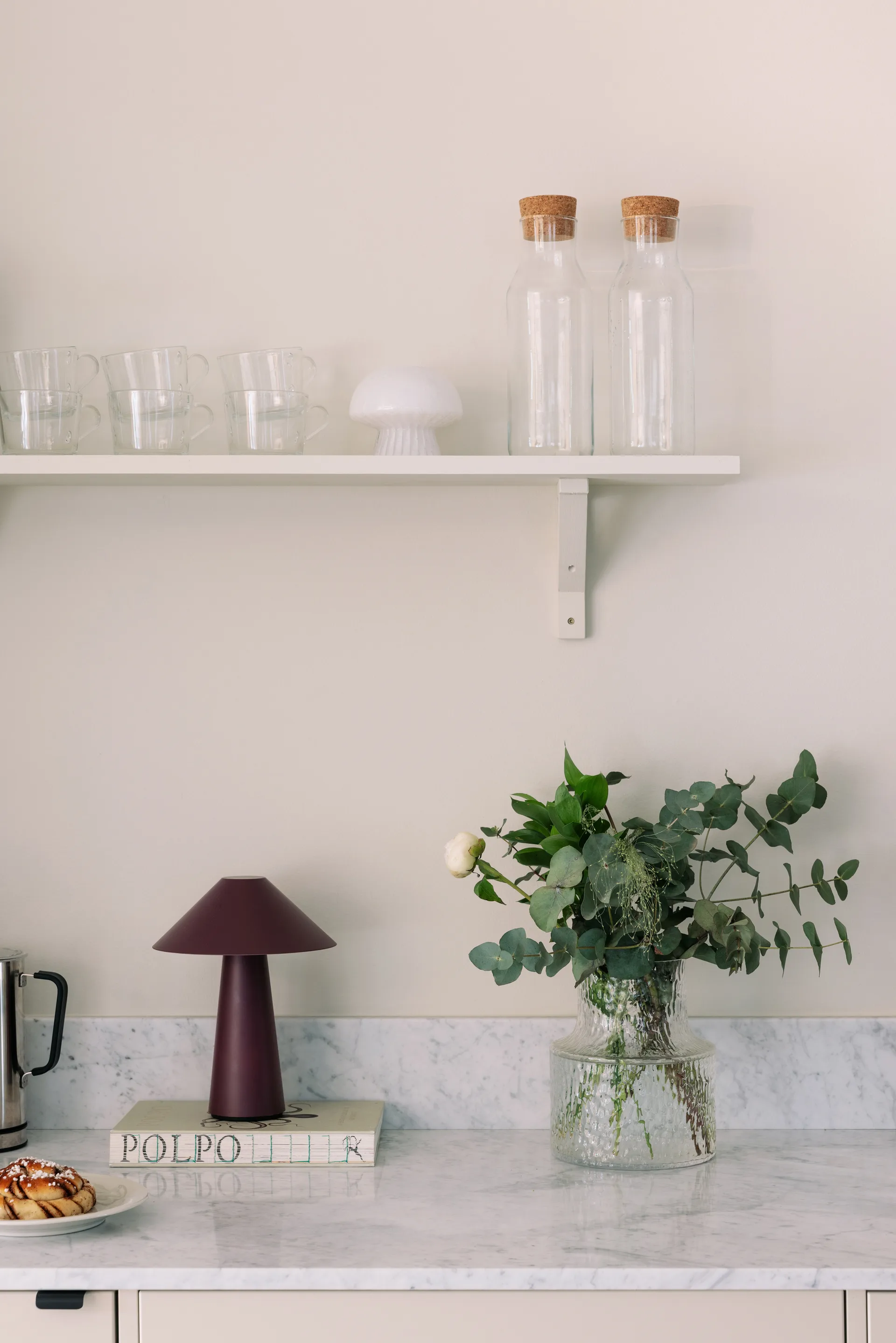 Cannes ポータブルランプ, Burgundy Globen Lighting | グローベンライティング