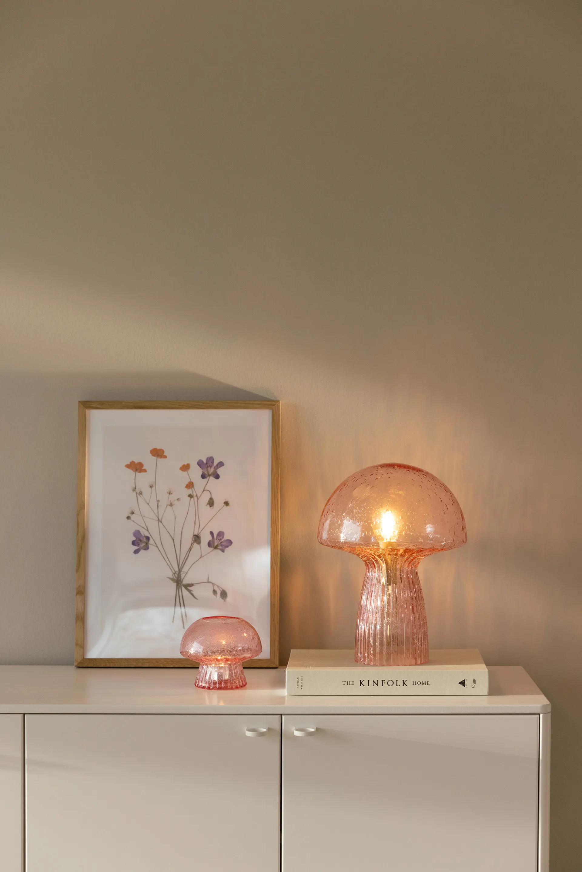 Fungo 12 ティーライトホルダー 特別版, Pink Globen Lighting | グローベンライティング