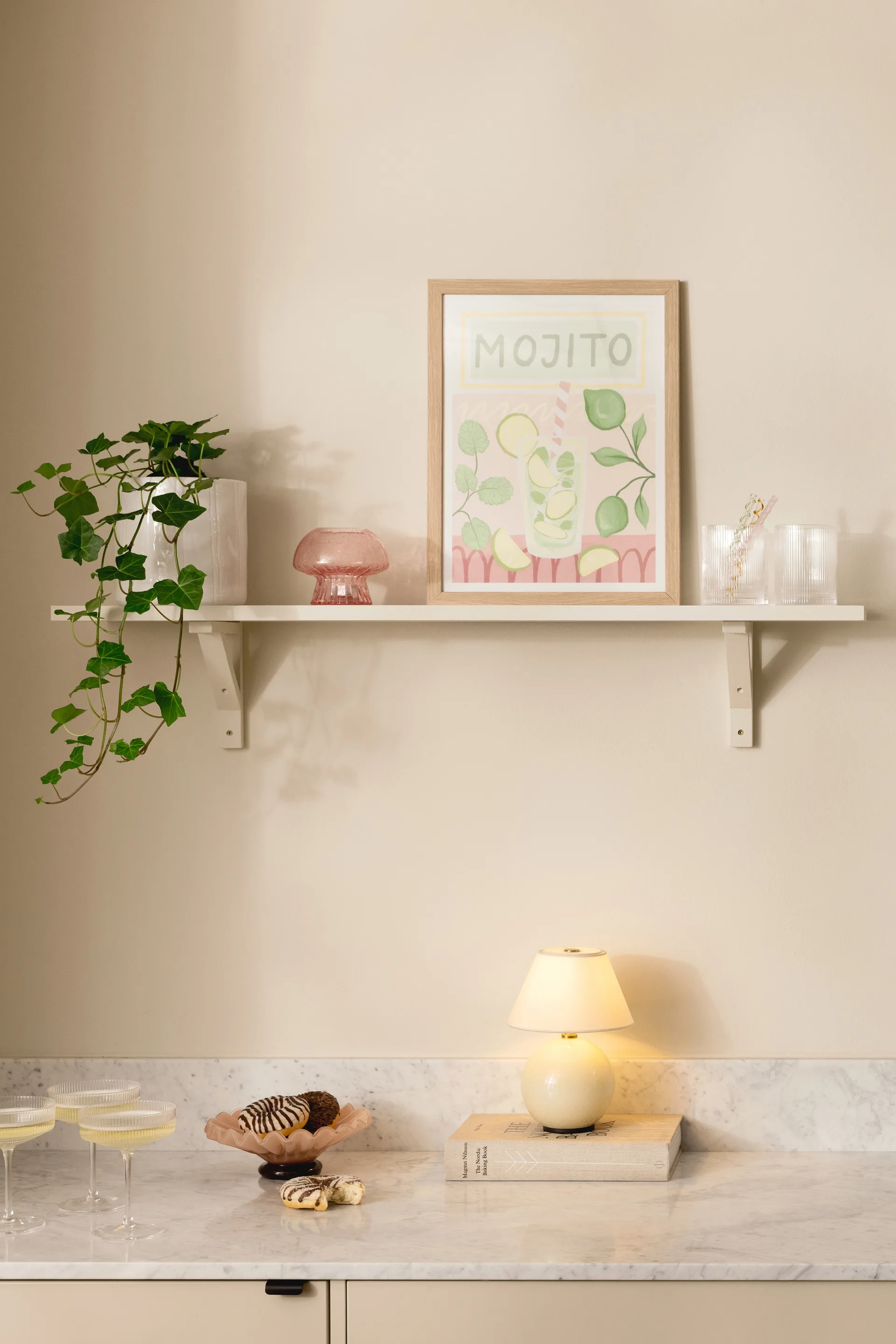 Fungo 12 ティーライトホルダー 特別版, Pink Globen Lighting | グローベンライティング