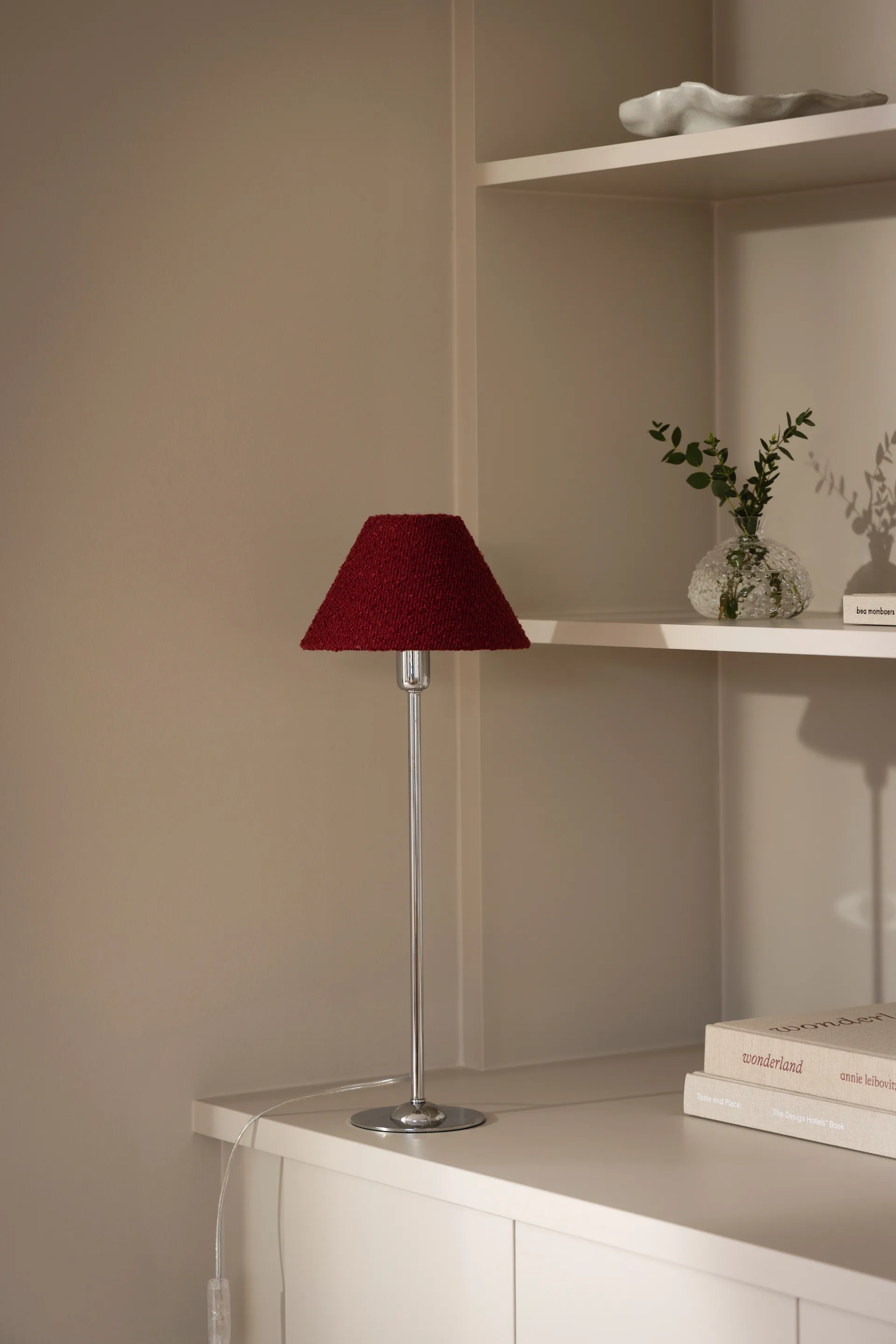 Iris 20 ランプシェード, Bouclé burgundy Globen Lighting | グローベンライティング