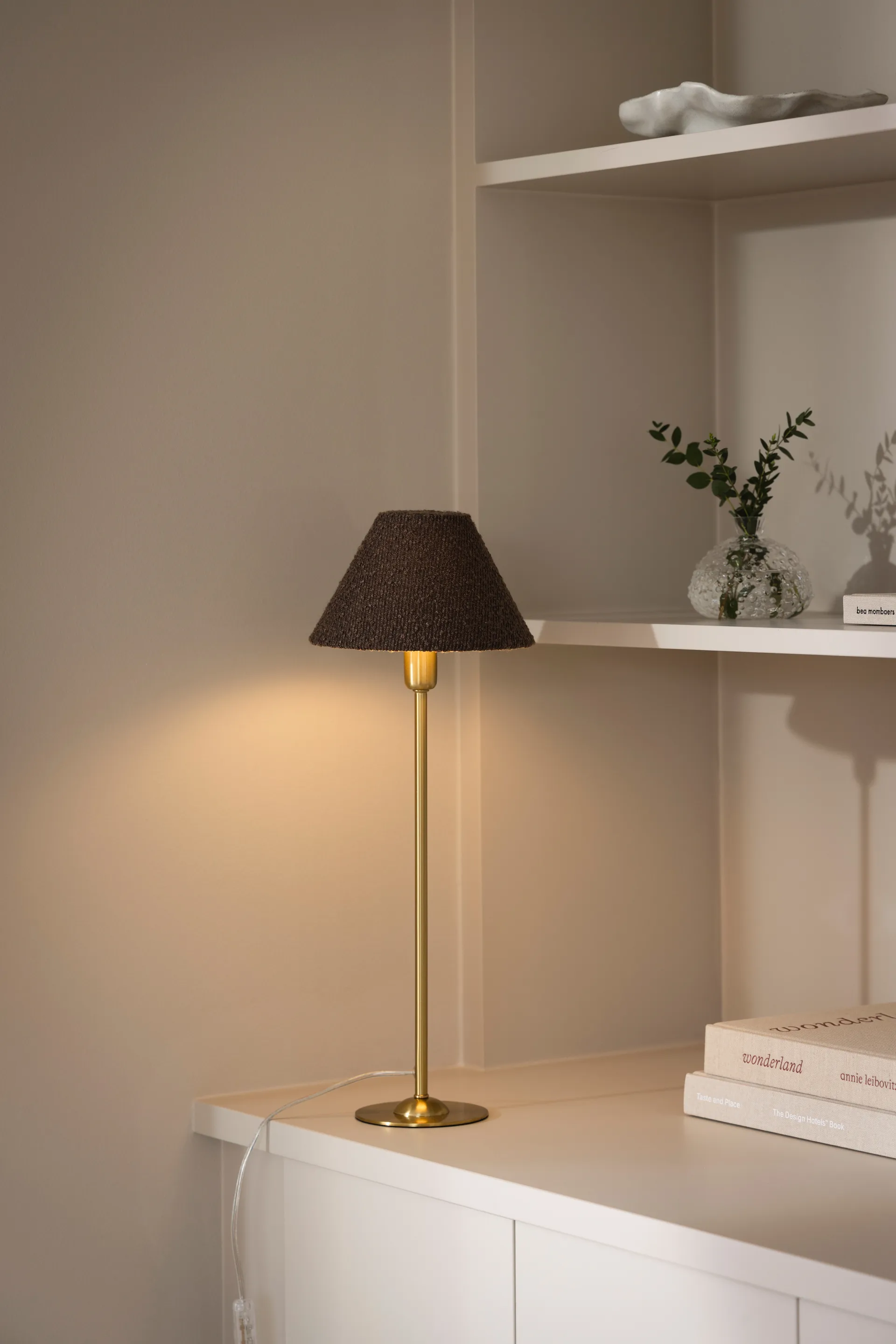 Iris 20 ランプシェード, Bouclé mocha Globen Lighting | グローベンライティング