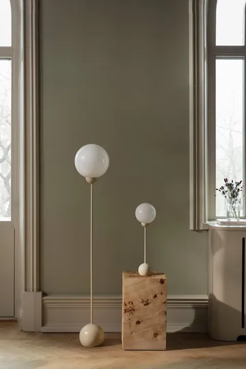 Ripley テーブルランプ - Beige, 52 cm - Globen Lighting | グローベンライティング