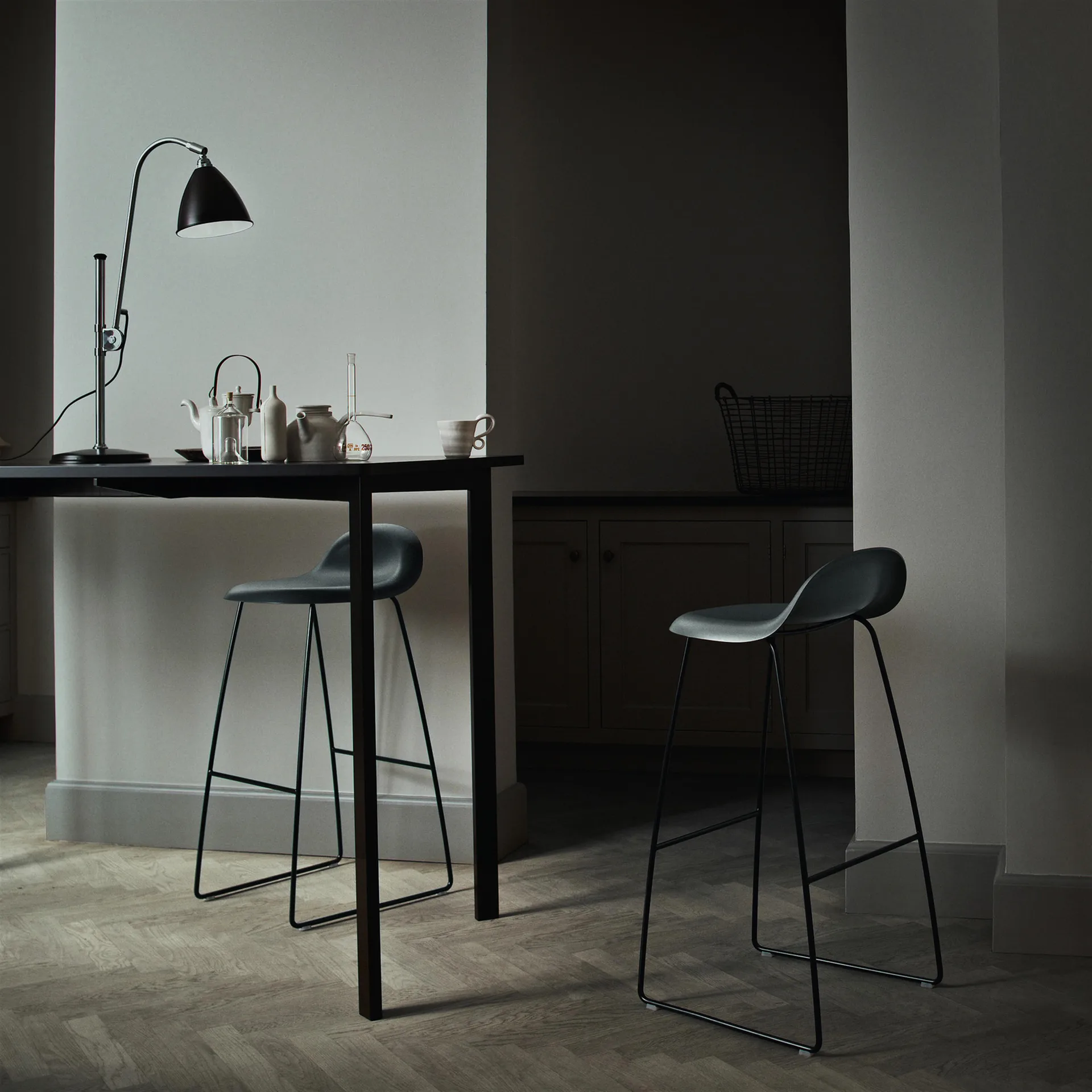 Bestlite BL1 bordslampa,  GUBI | グビ