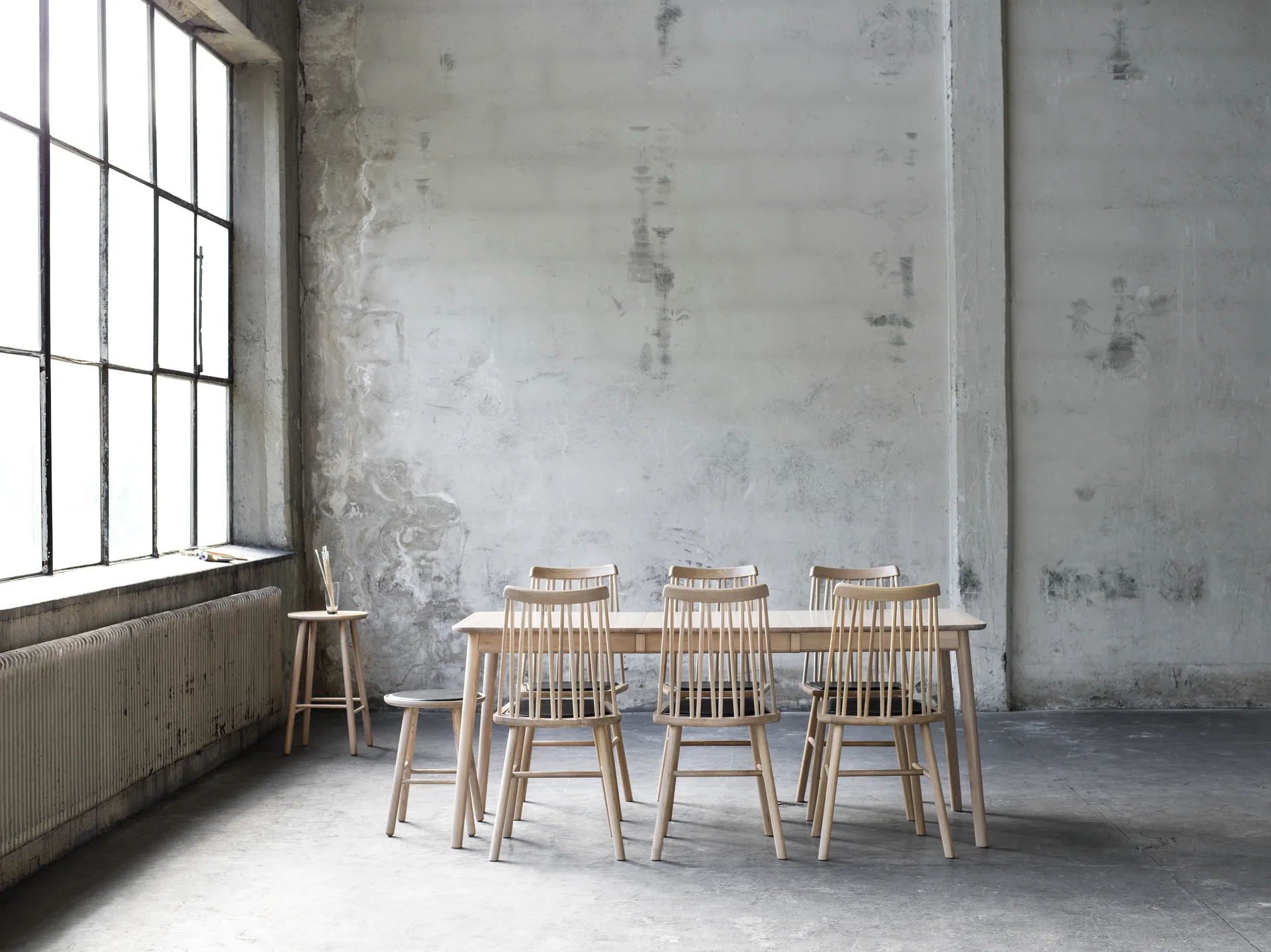 ZigZag パッドチェア, Bonded leather black Hans K