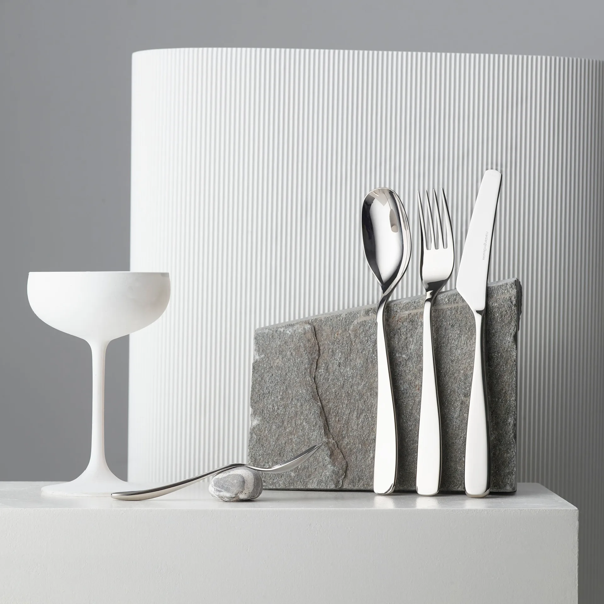 Tuva カトラリー 24 ピース, stainless steel Hardanger Bestikk | ハダンゲル べスティック