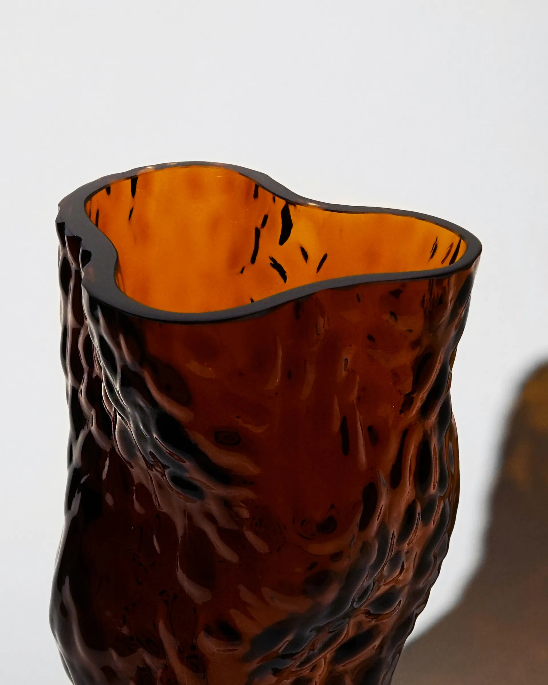 Ostrea Rock glass 花瓶 30 cm, Rust Hein Studio