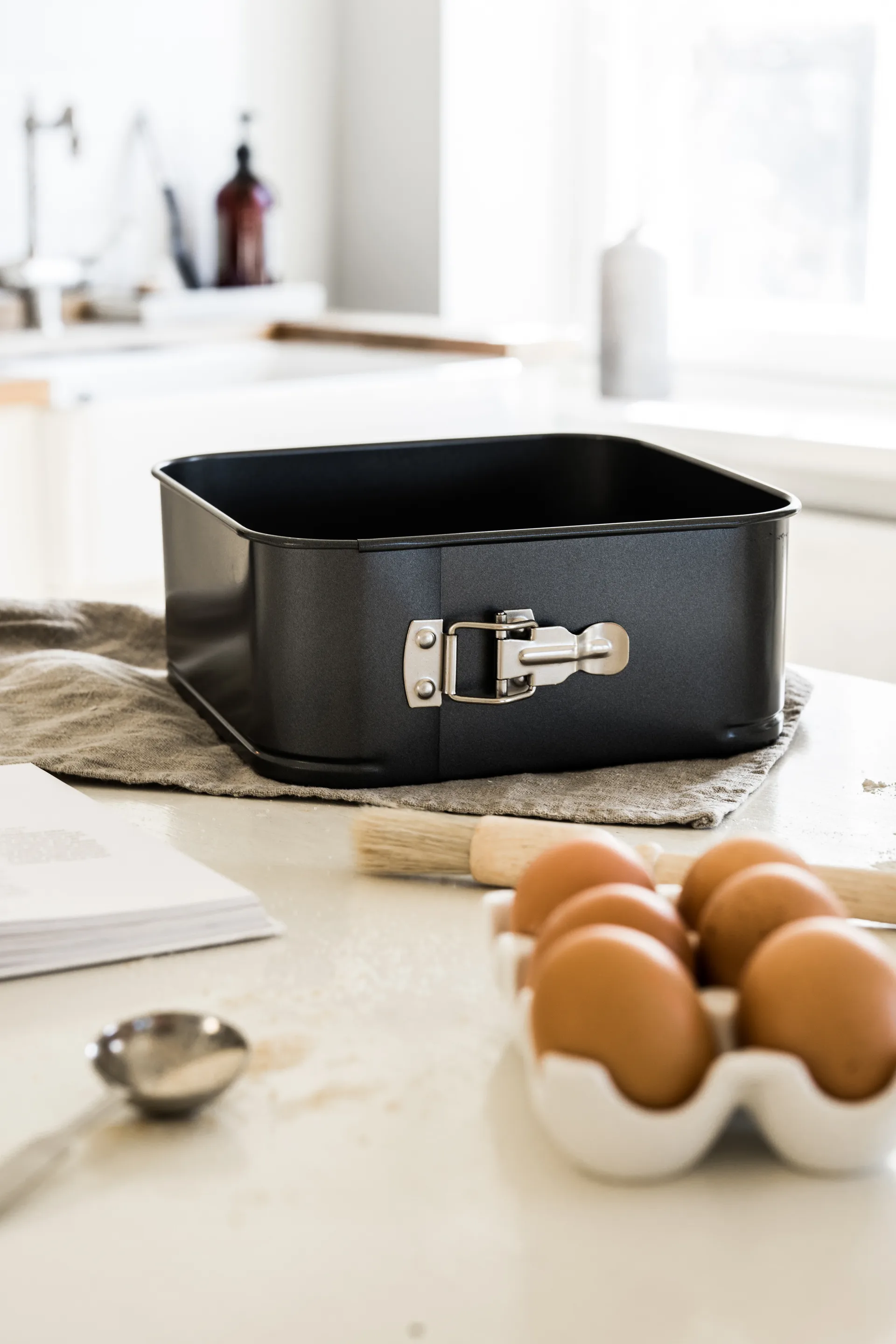 Heirol square springform 焼き型 extra high, 24x24 cm Heirol