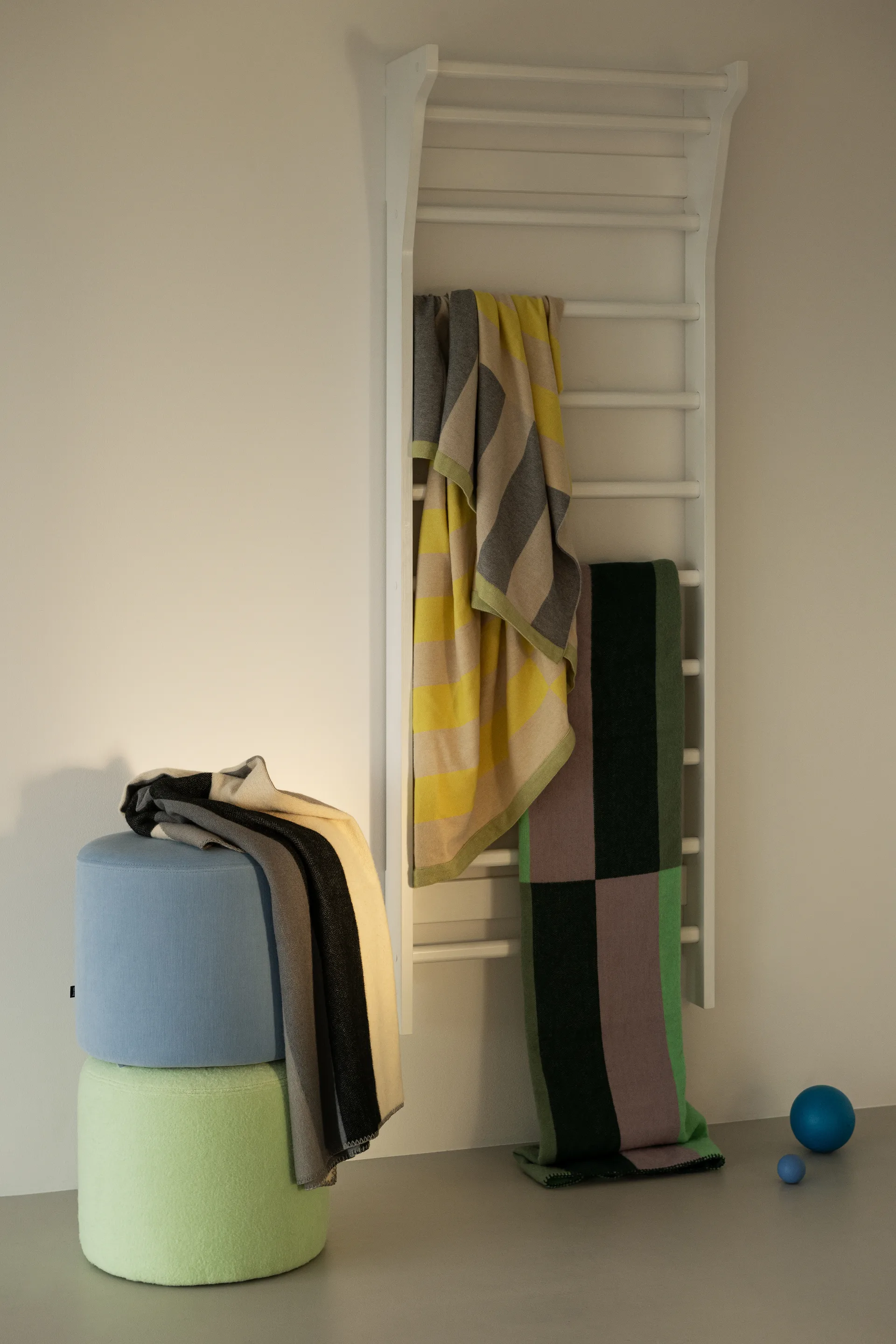 Bon プーフ Ø50x41 cm, Peacock Hem