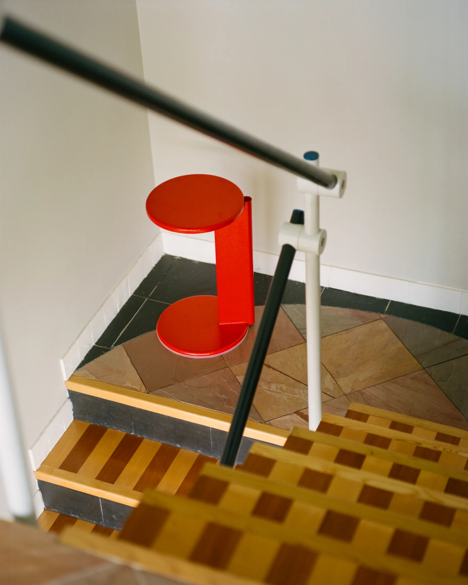 Lolly サイドテーブル 56 cm, Traffic red gloss Hem