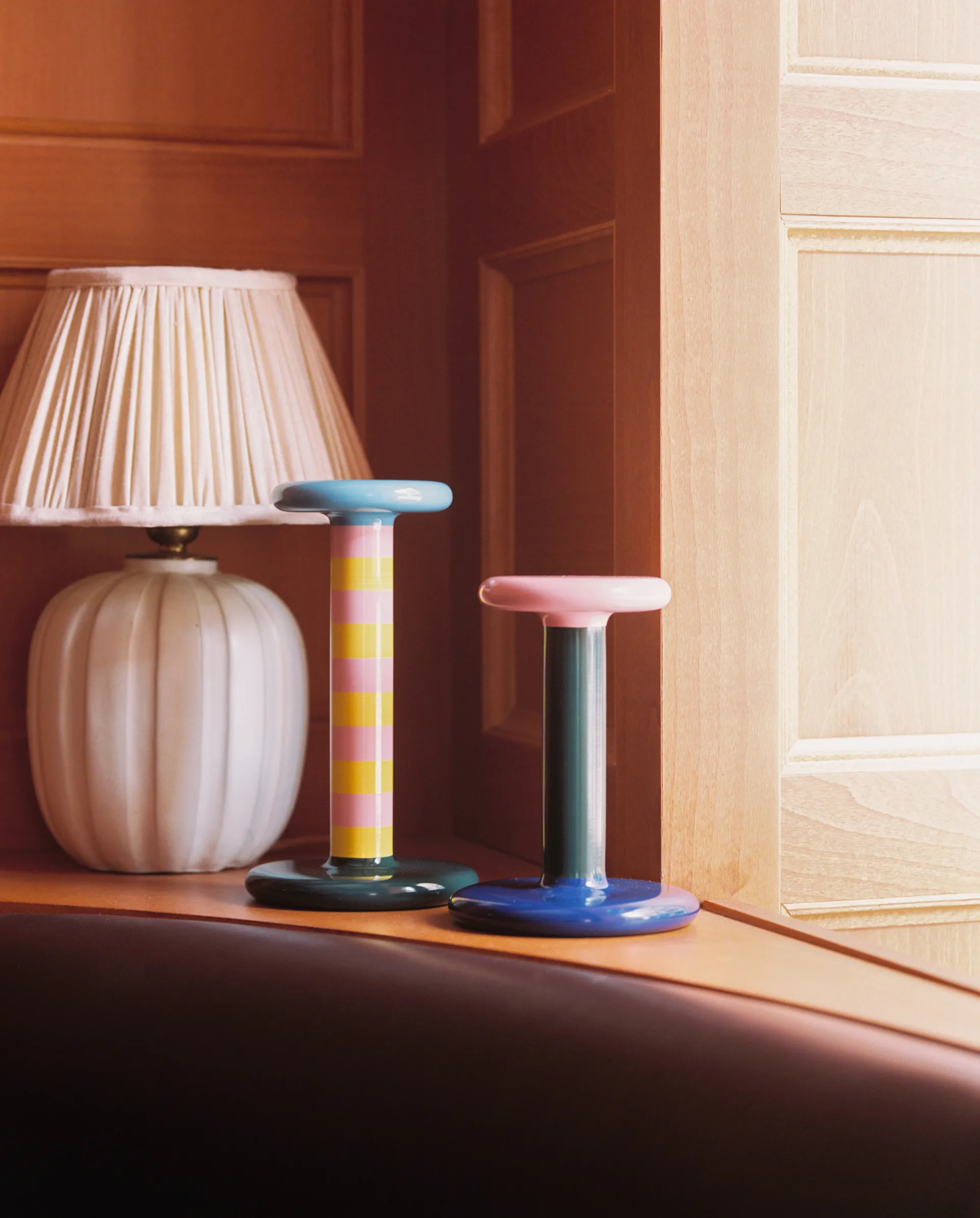 Pesa キャンドルホルダー M 18 cm, Pink-black green-night blue Hem