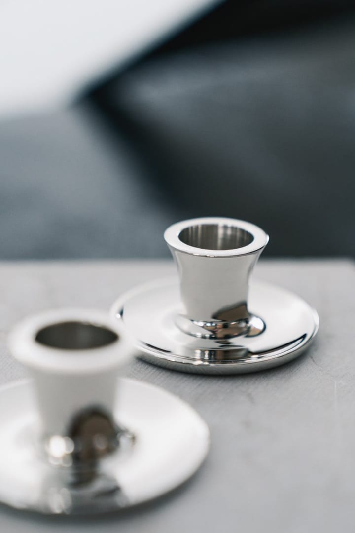 Basso ロー キャンドルスティック, Nickel-plated brass Hilke Collection