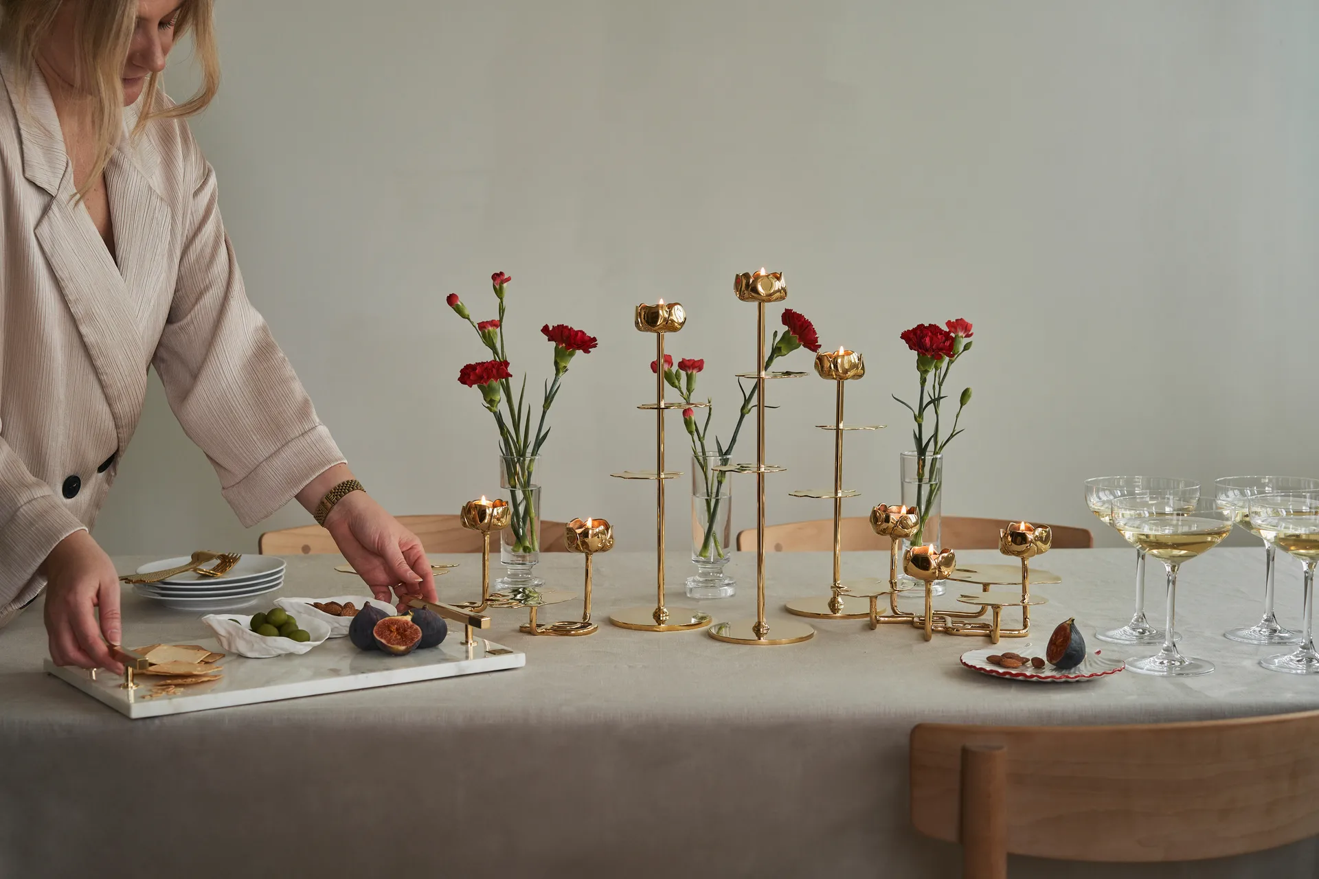 Hilke Collection トレイ 40.5x25.5 cm, White marble-solid brass Hilke Collection