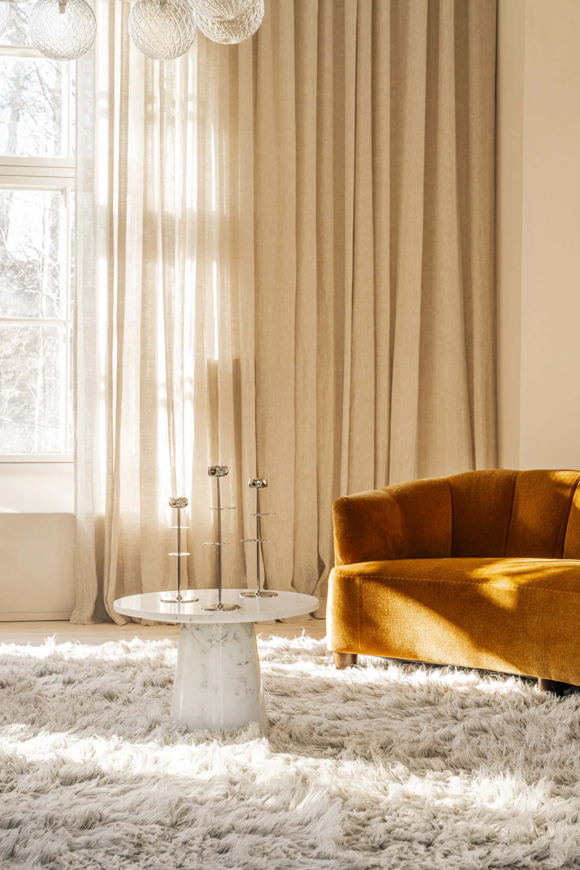 Ninfea Alta キャンドルスティック 35 cm, Nickel-plated brass Hilke Collection