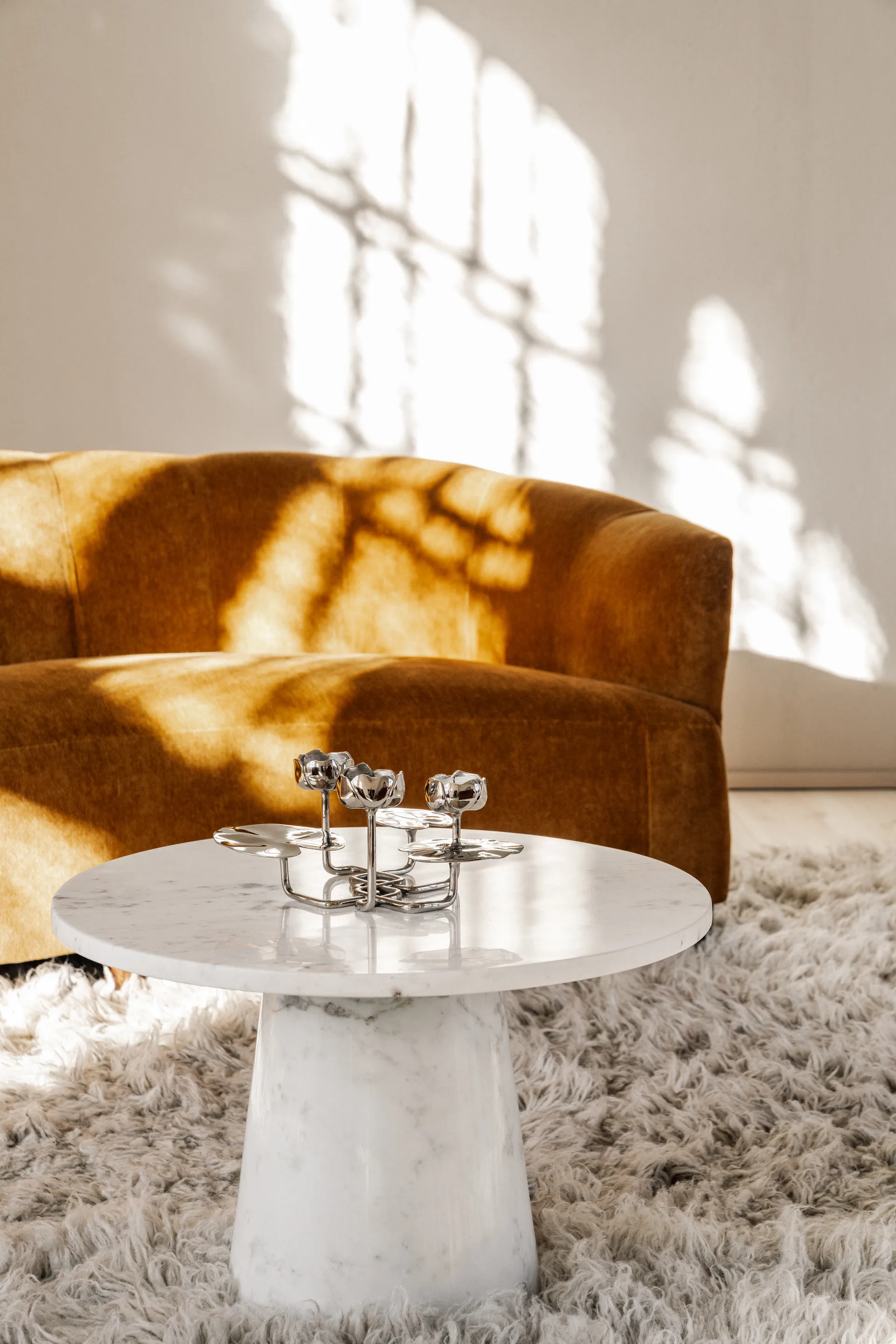 Ninfea grande キャンドルスティック, Nickel-plated brass Hilke Collection