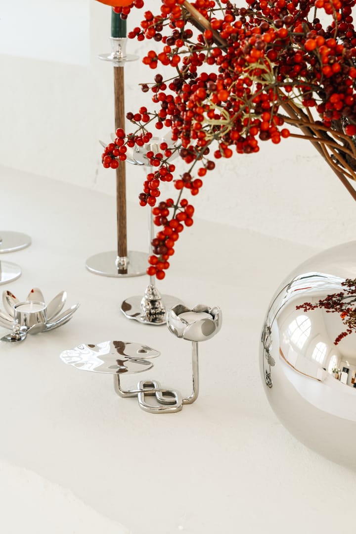 Ninfea No.1 キャンドルスティック, Nickel-plated brass Hilke Collection
