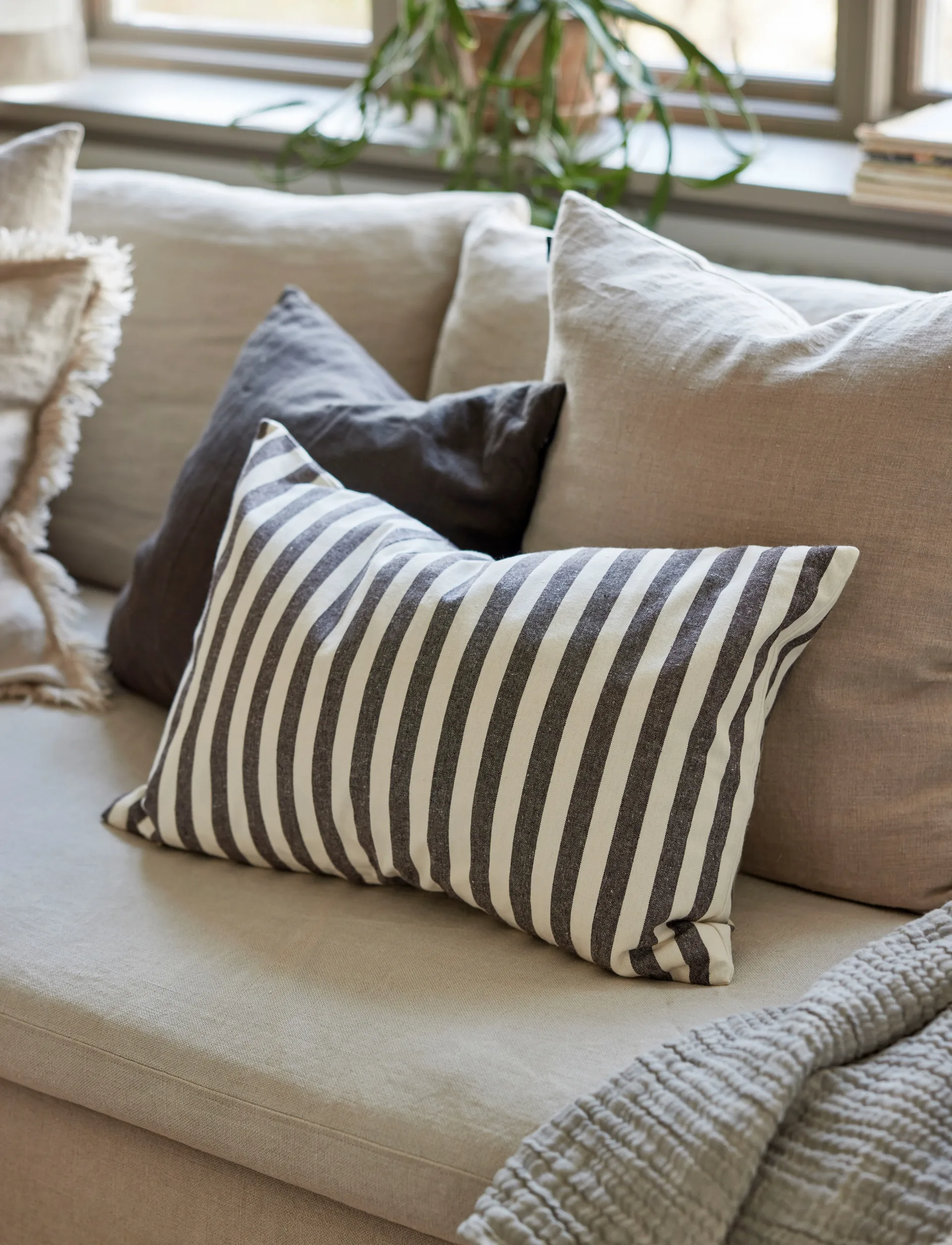 Bretagne クッションカバー, Chocolate, 40x60 cm Himla | ヒムラ