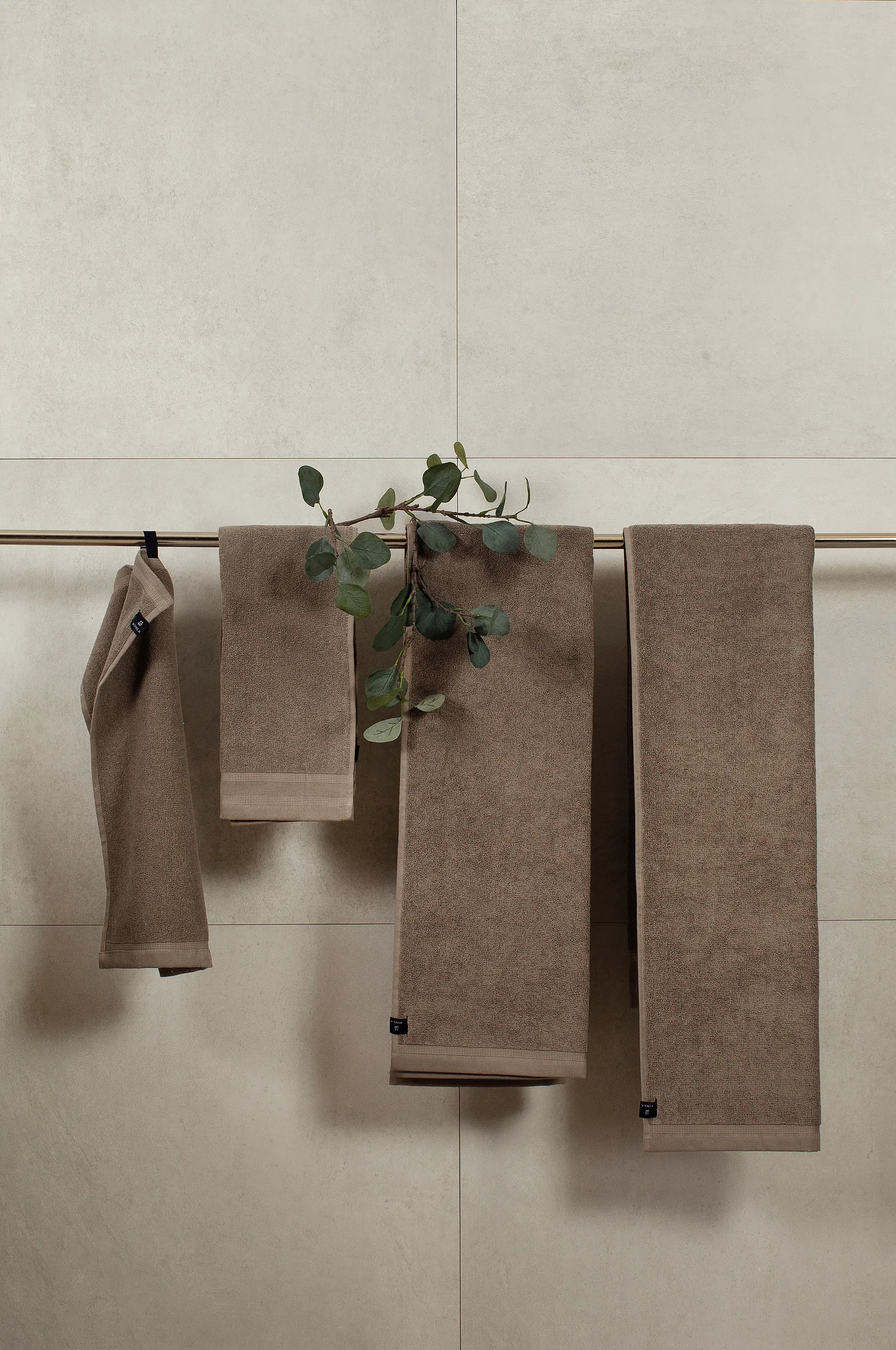 Lina タオル driftwood, 100x150 cm Himla | ヒムラ