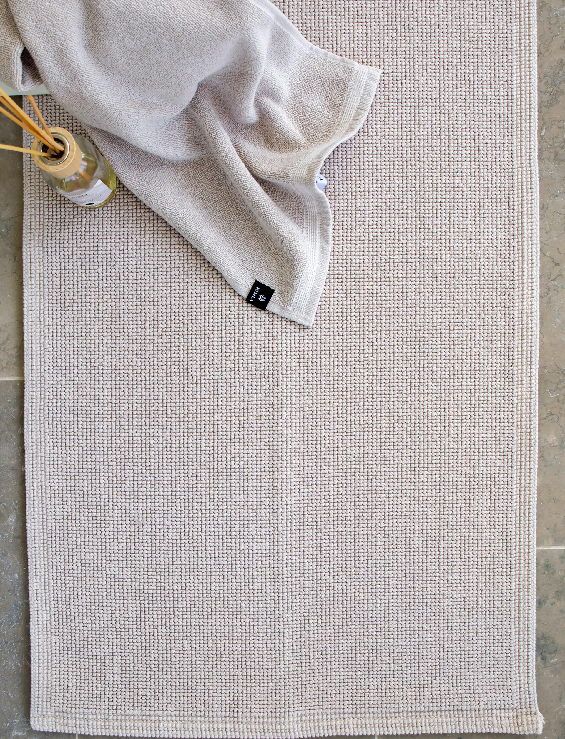 Love バスマット 50x80 cm, Mother of pearl Himla | ヒムラ