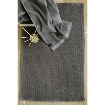 Love バスマット  70x110 cm - Nickel (grey) - Himla | ヒムラ