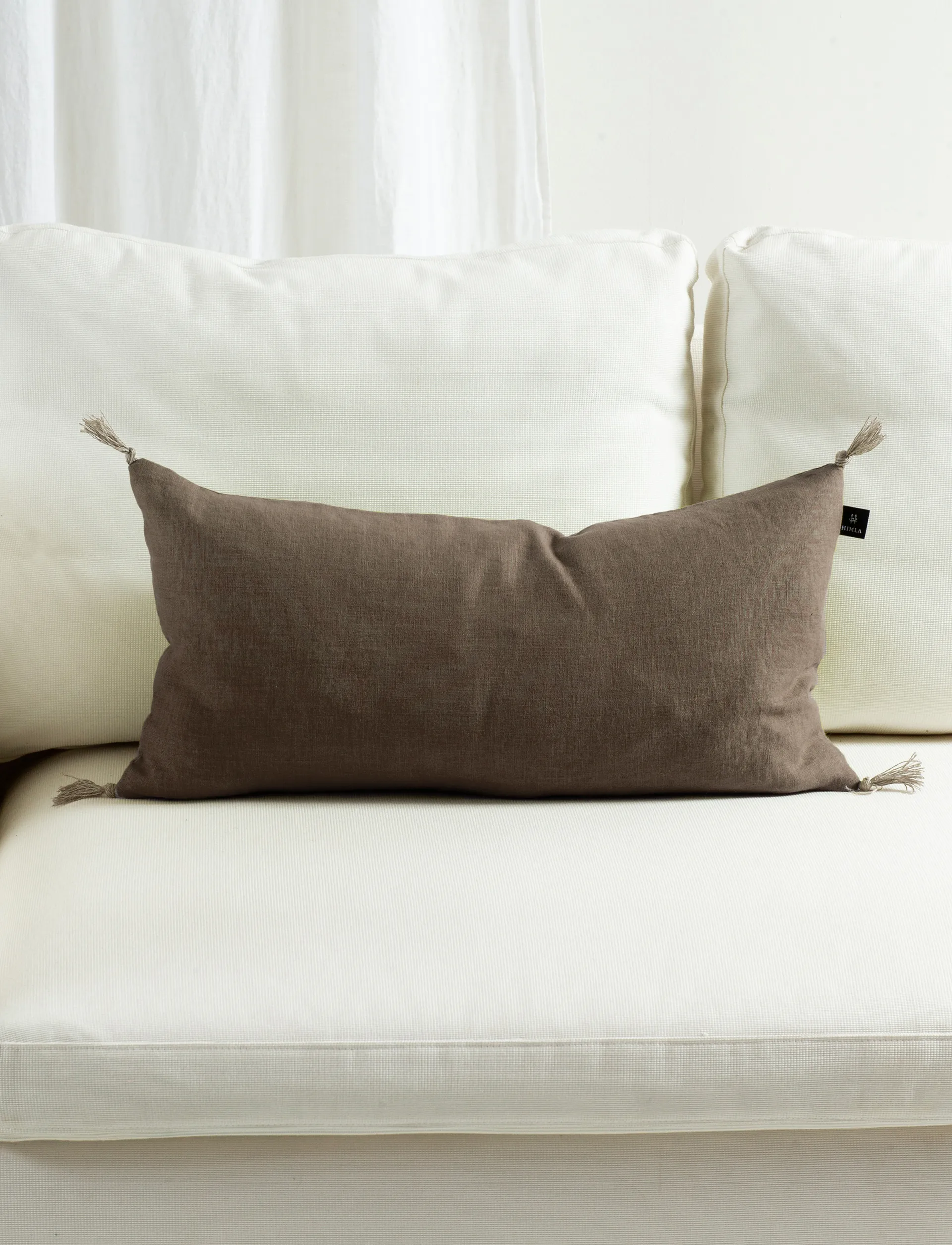 Sunshine クッションカバー タッセル 30x60 cm, Coffee Himla | ヒムラ