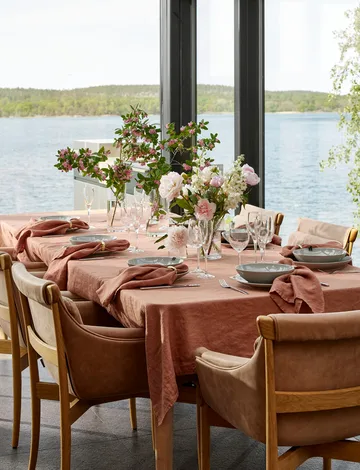 Sunshine テーブルクロス - Grounded, 145x250 cm - Himla | ヒムラ