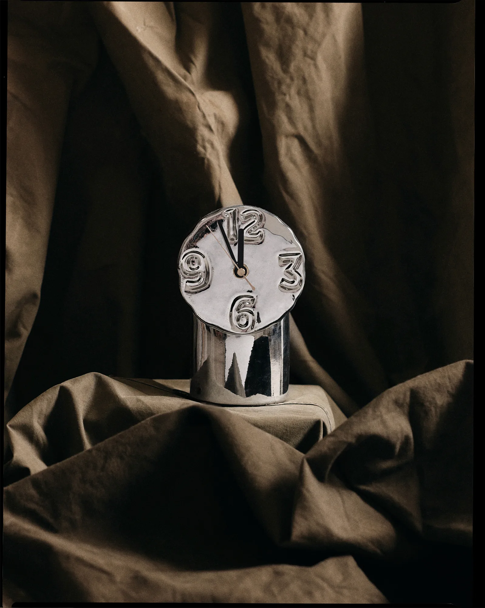 Retro セラミッククロック 17.5 cm, Chrome HKliving | エイチケーリビング