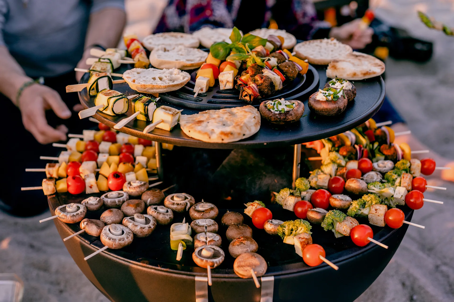 BOWL 57 ファイヤーピット用 ウォーミングリング, Black Höfats