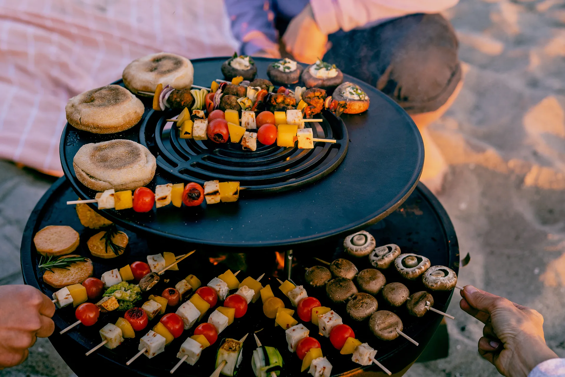 BOWL 57 ファイヤーピット用 ウォーミングリング, Black Höfats