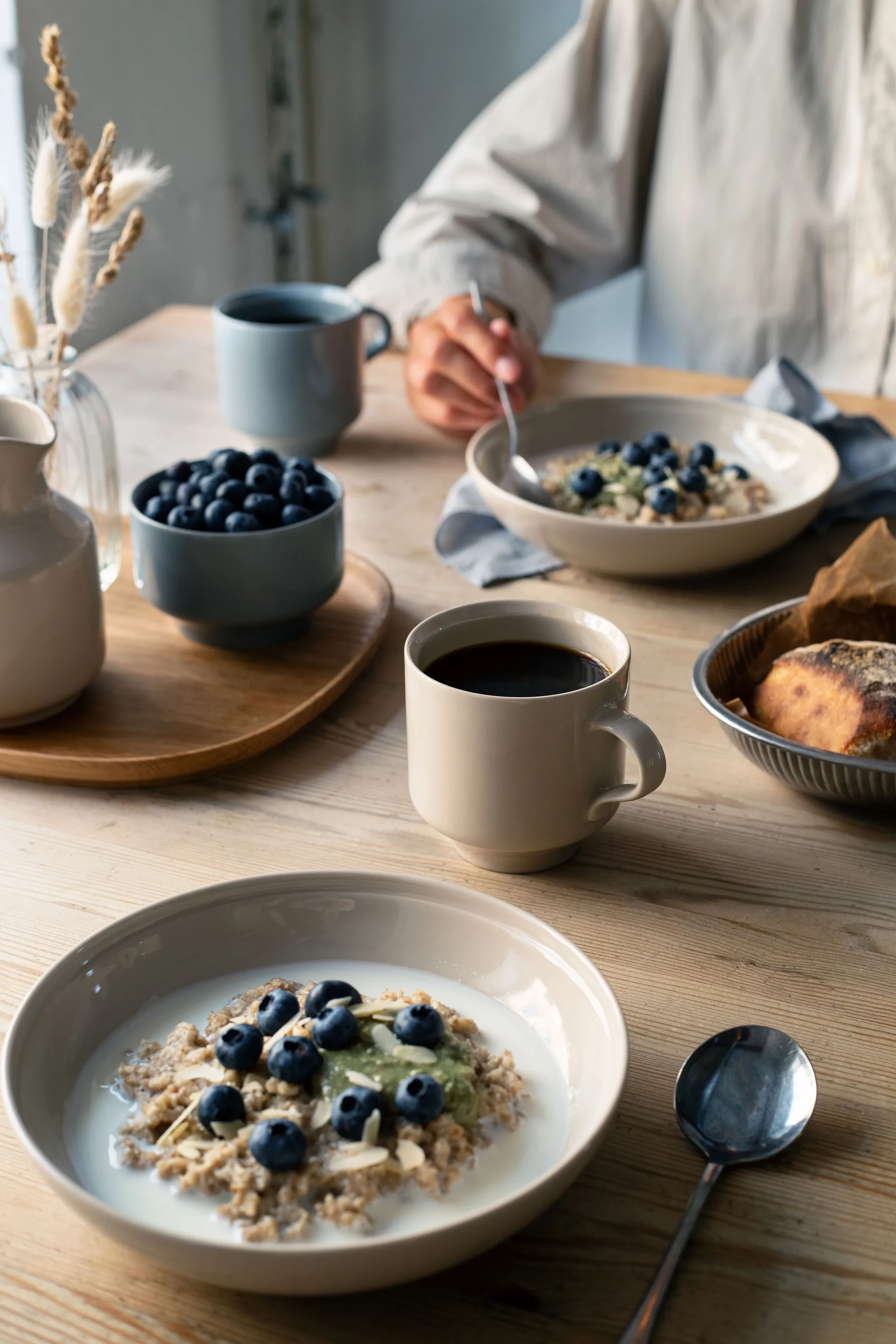 Höganäs Keramik Daga ディーププレート Ø19 cm, Sand Höganäs Keramik | ホガナス ケラミック