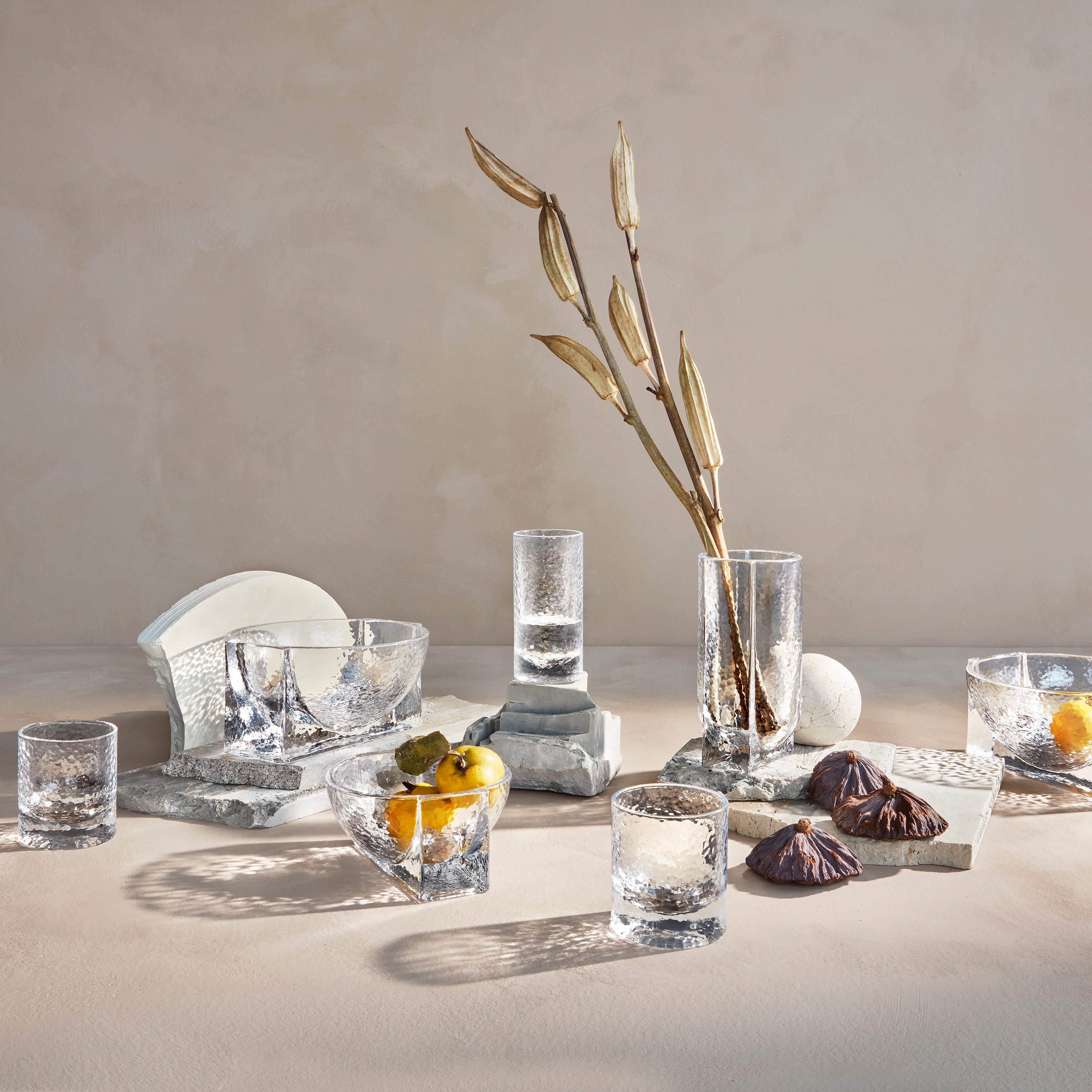 ホルムガード 花瓶二つ 繊細なガラス造形が美しいHOLMEGAARD（ホルム