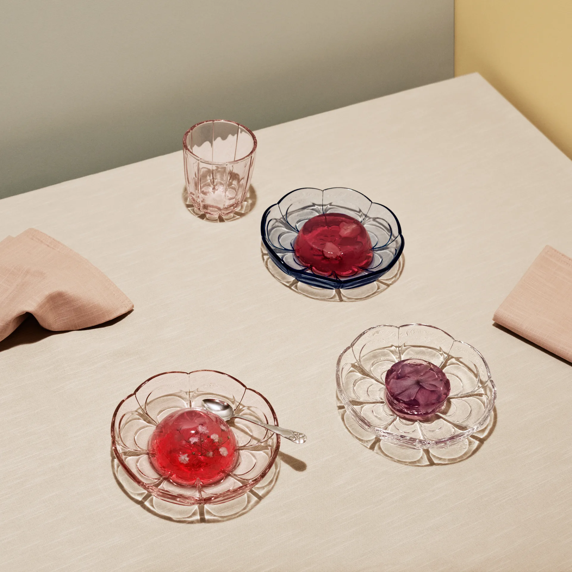 Lily ドリンクグラス 32 cl 2本セット, Cherry blossom Holmegaard | ホルムガード