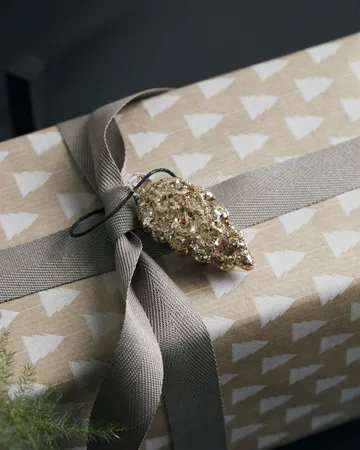 Cone クリスマス デコレーション 5.5 cm 6パック - Gold - House Doctor | ハウスドクター