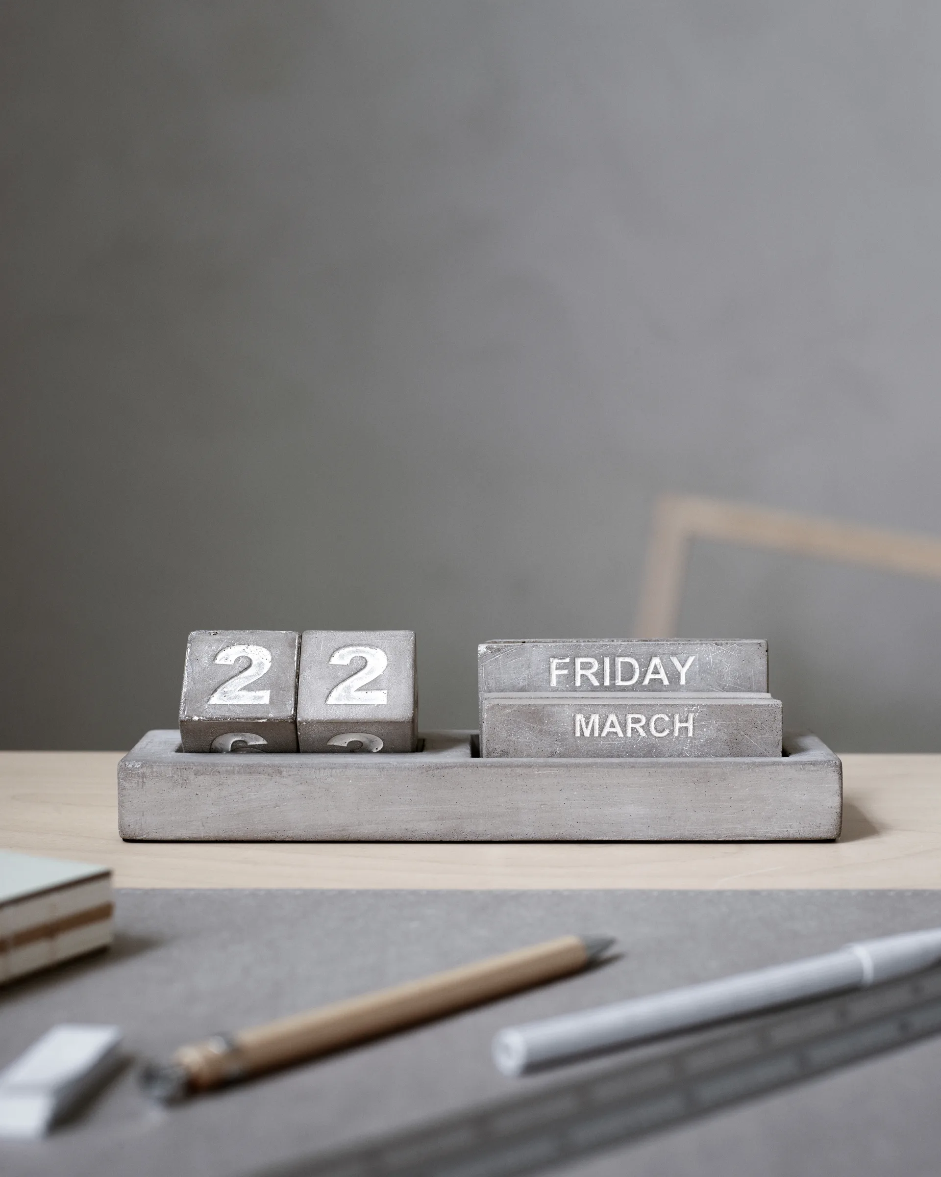 Eternity カレンダー, Grey House Doctor | ハウスドクター