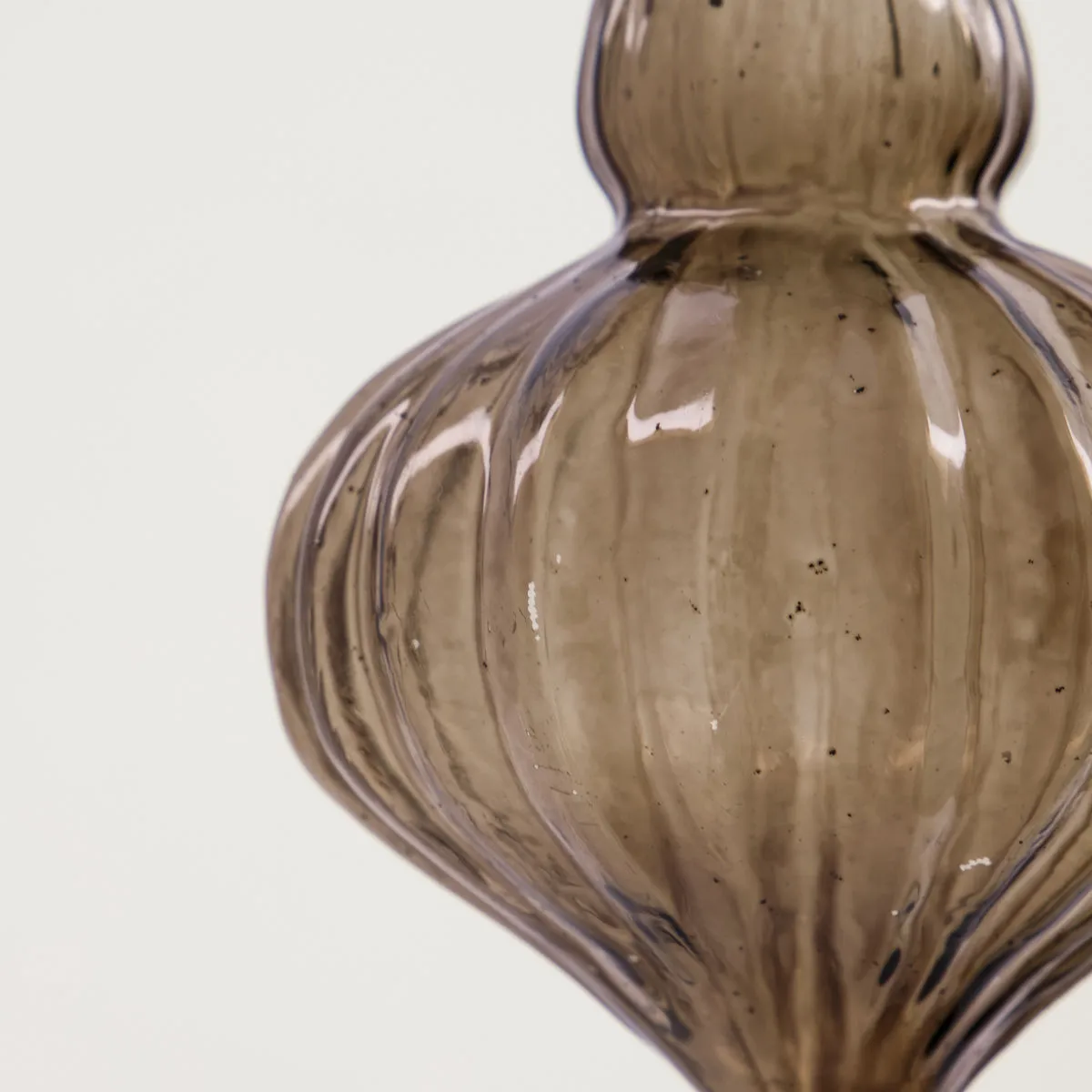 Fluted クリスマス オーナメント Ø6.5 cm 2 個セット, Amber House Doctor | ハウスドクター