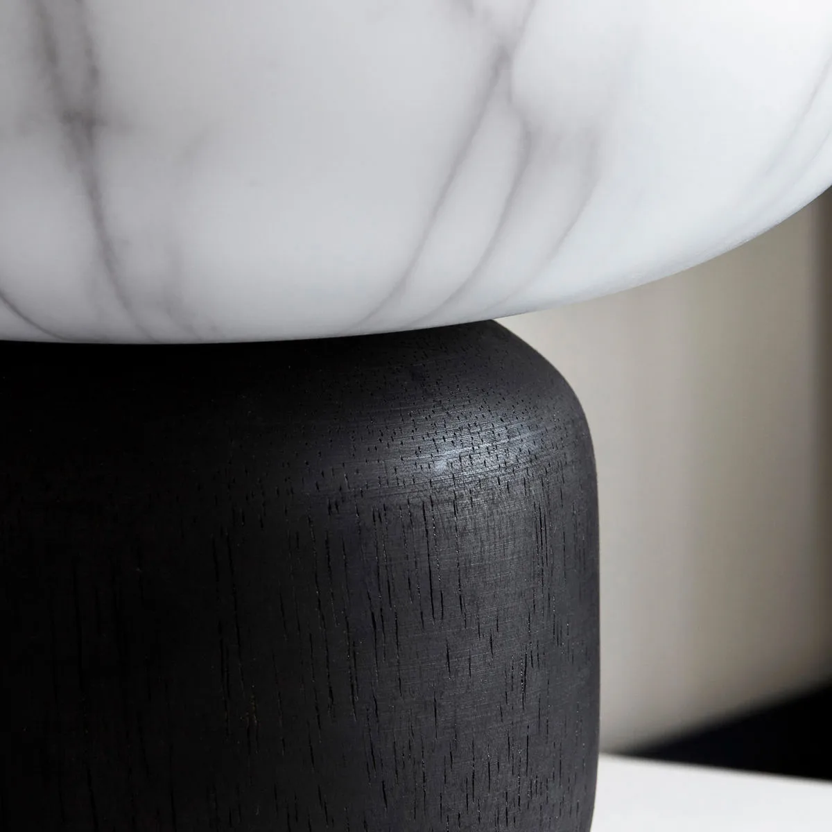 Fog ランタン ブラック and ホワイト マーブル, 20 cm House Doctor | ハウスドクター