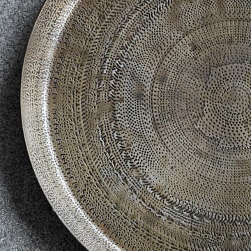 Jhansi デコレーショントレイ Ø29 cm ブラス仕上げ - brass - House Doctor | ハウスドクター