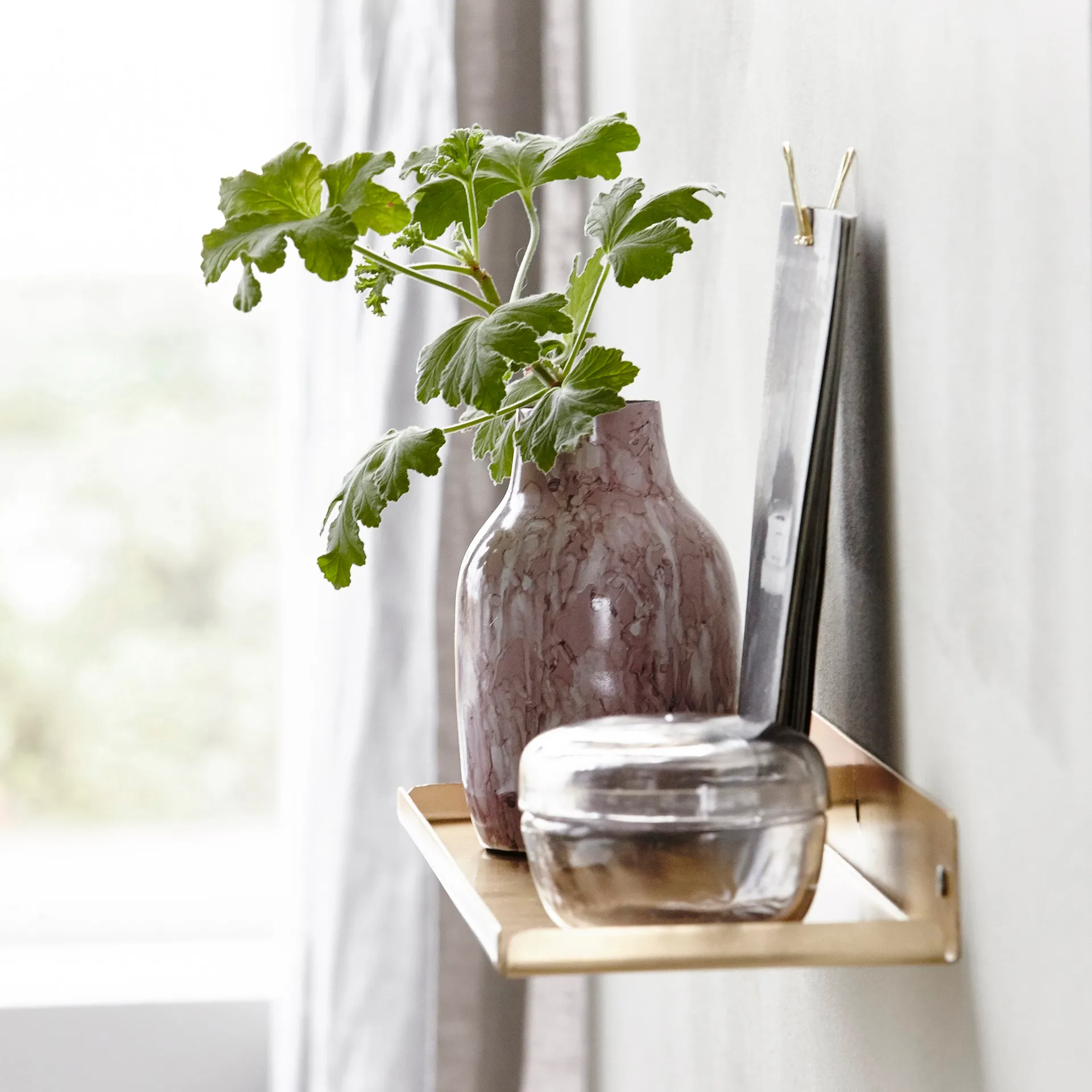 Ledge シェルフ 43 cm, brass House Doctor | ハウスドクター