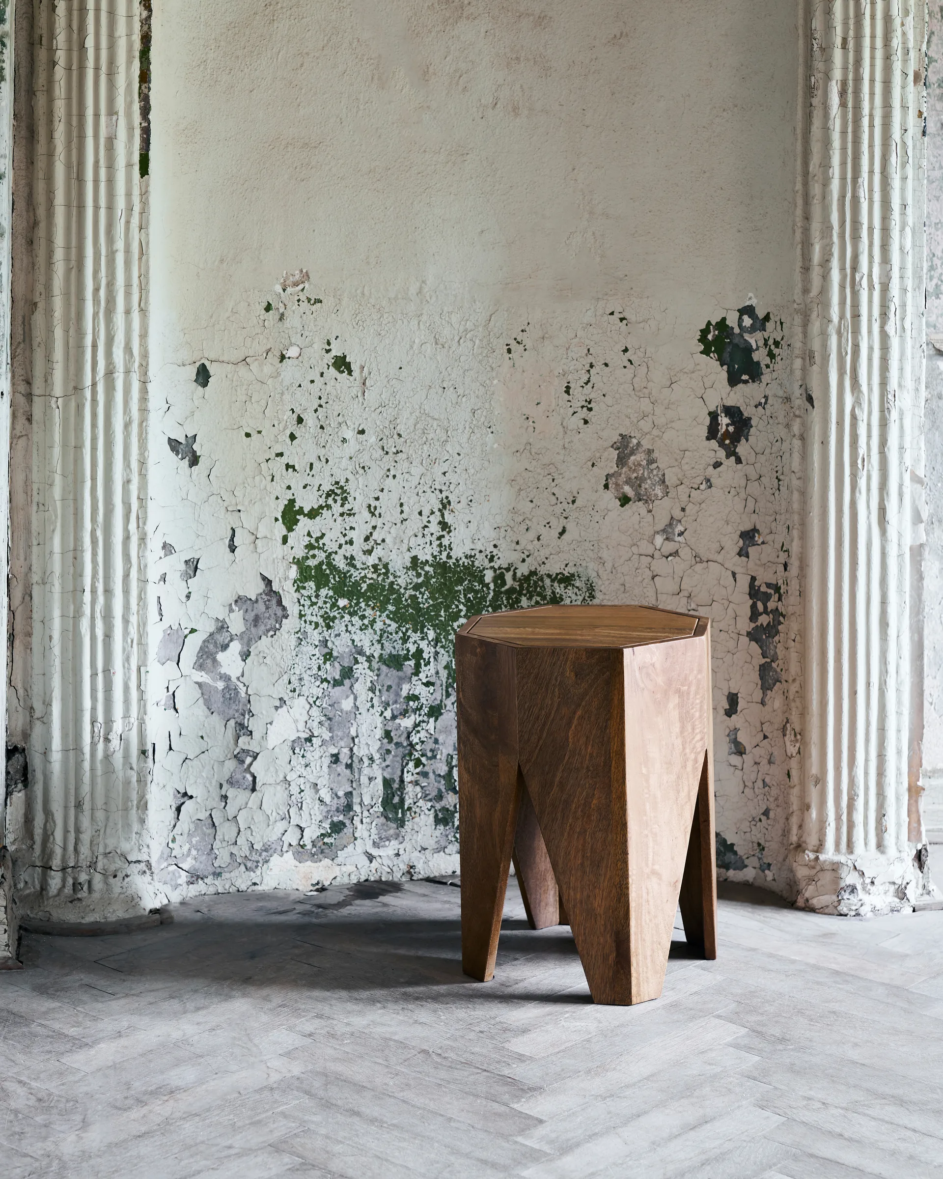 Okta スツール 33x45 cm, Mango wood House Doctor | ハウスドクター