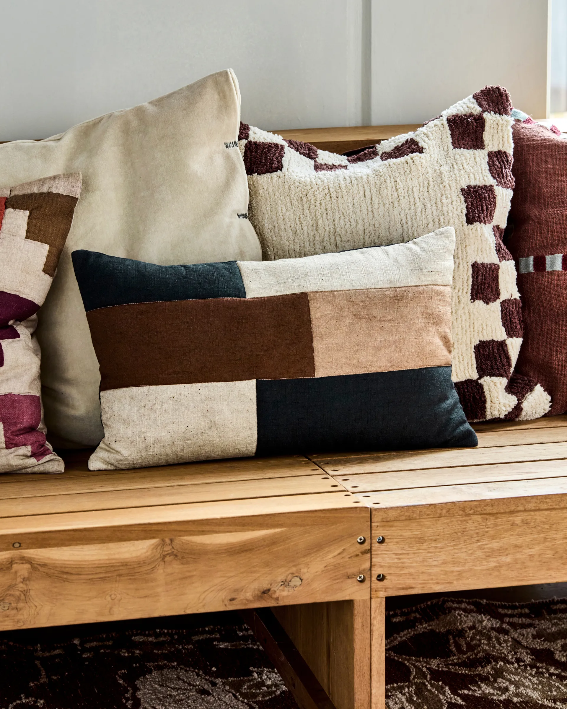 Patch クッションカバー 30x50 cm, Black-sand-brown House Doctor | ハウスドクター