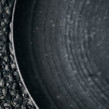 Pion プレート Ø28.5 cm - Black-brown - House Doctor | ハウスドクター