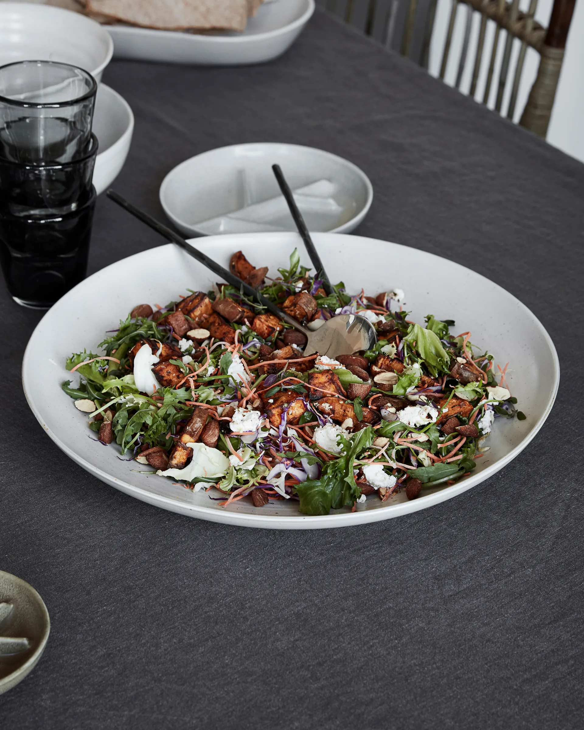 Pion サービングプレート Ø36 cm, Grey-white House Doctor | ハウスドクター