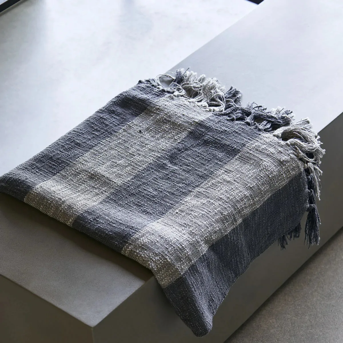 Ponra スロー 130x180 cm, Grey House Doctor | ハウスドクター